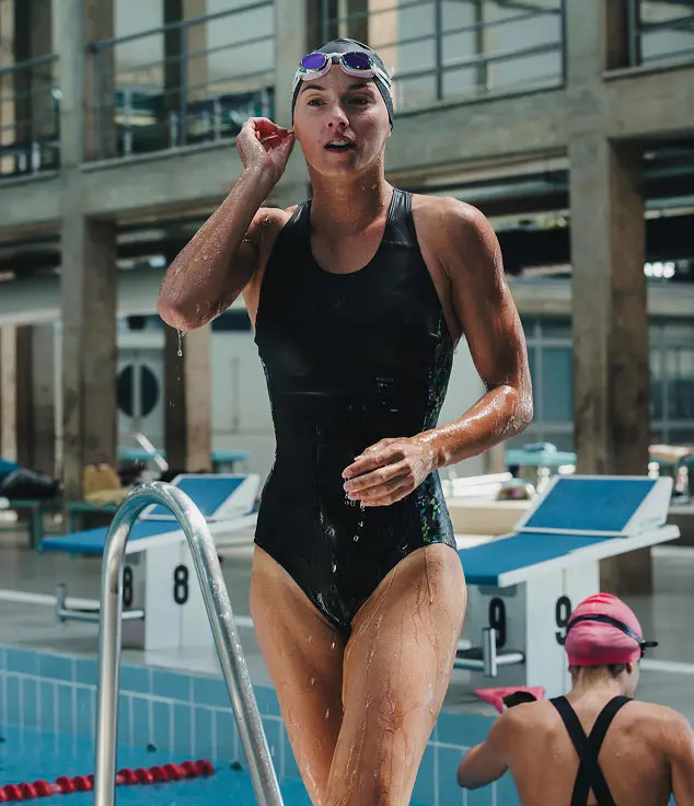 01 SLIDER WATER SPORTS TRAINING SWIMSUITS 1