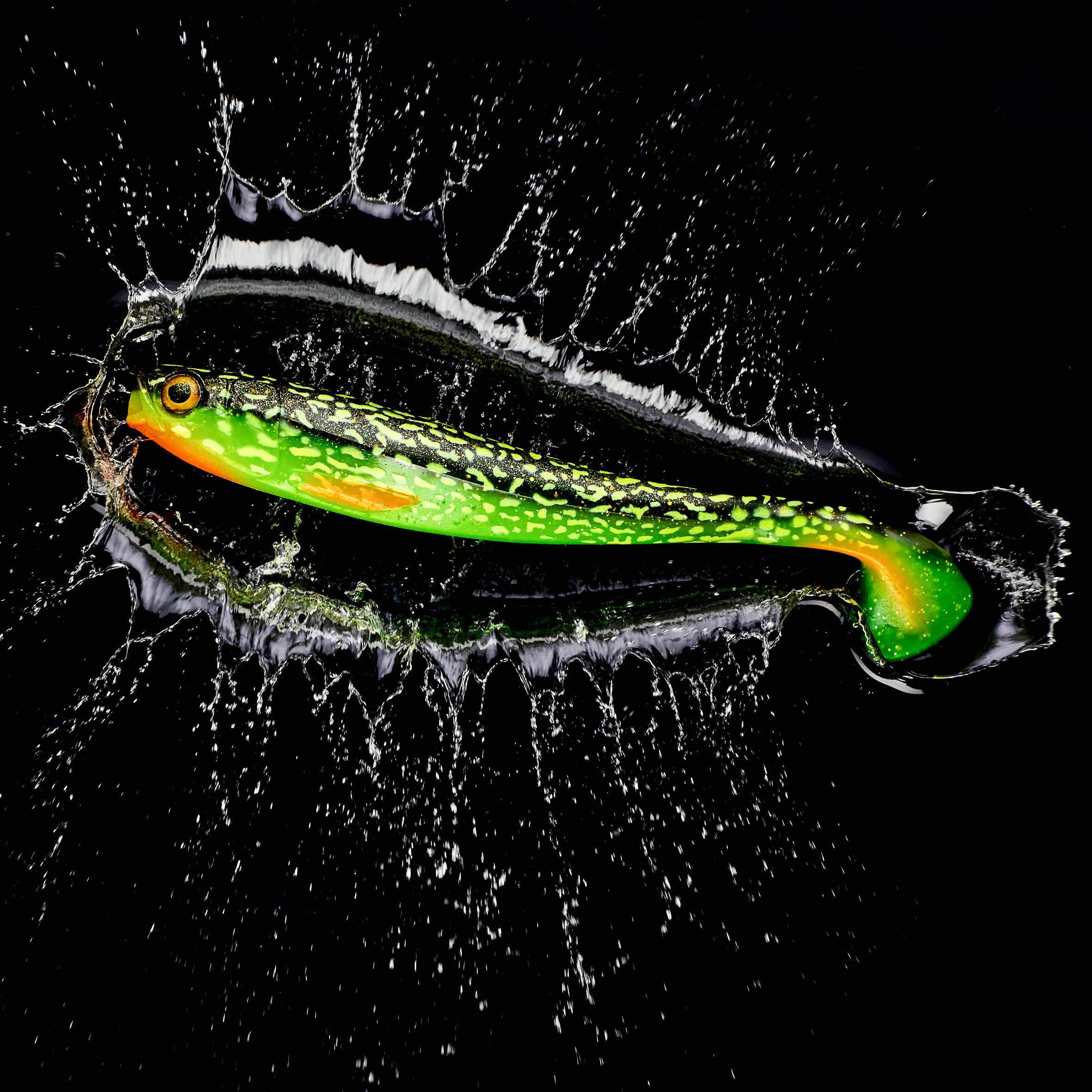 10015-soft-shad-pike-lure-x1-rogen-200-firepike-1.jpg