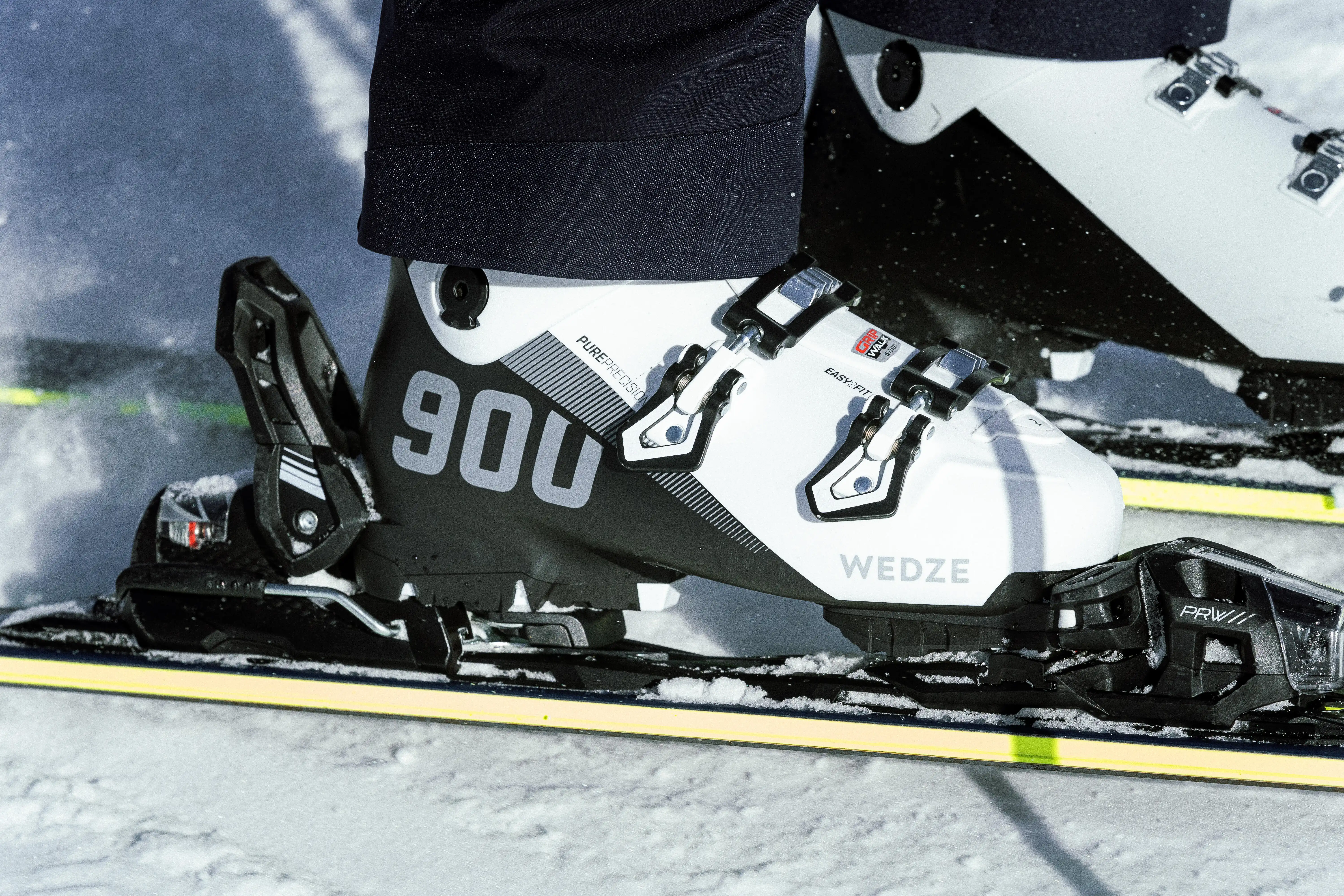 10355-women-x27-s-ski-boots-900-gw-1.jpg