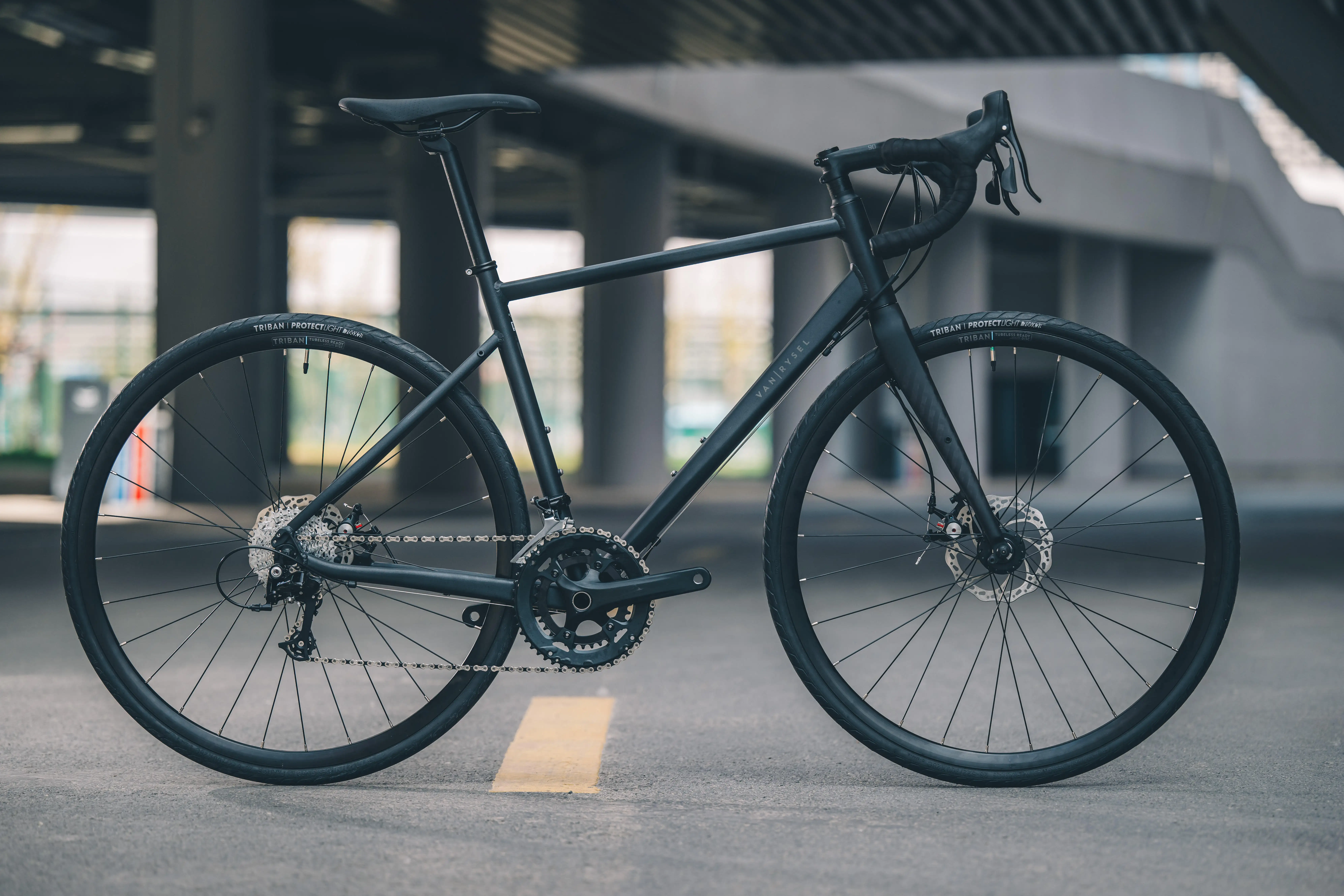 104-road-bike-9-speed-rc-500-shimano-sora-1.jpg