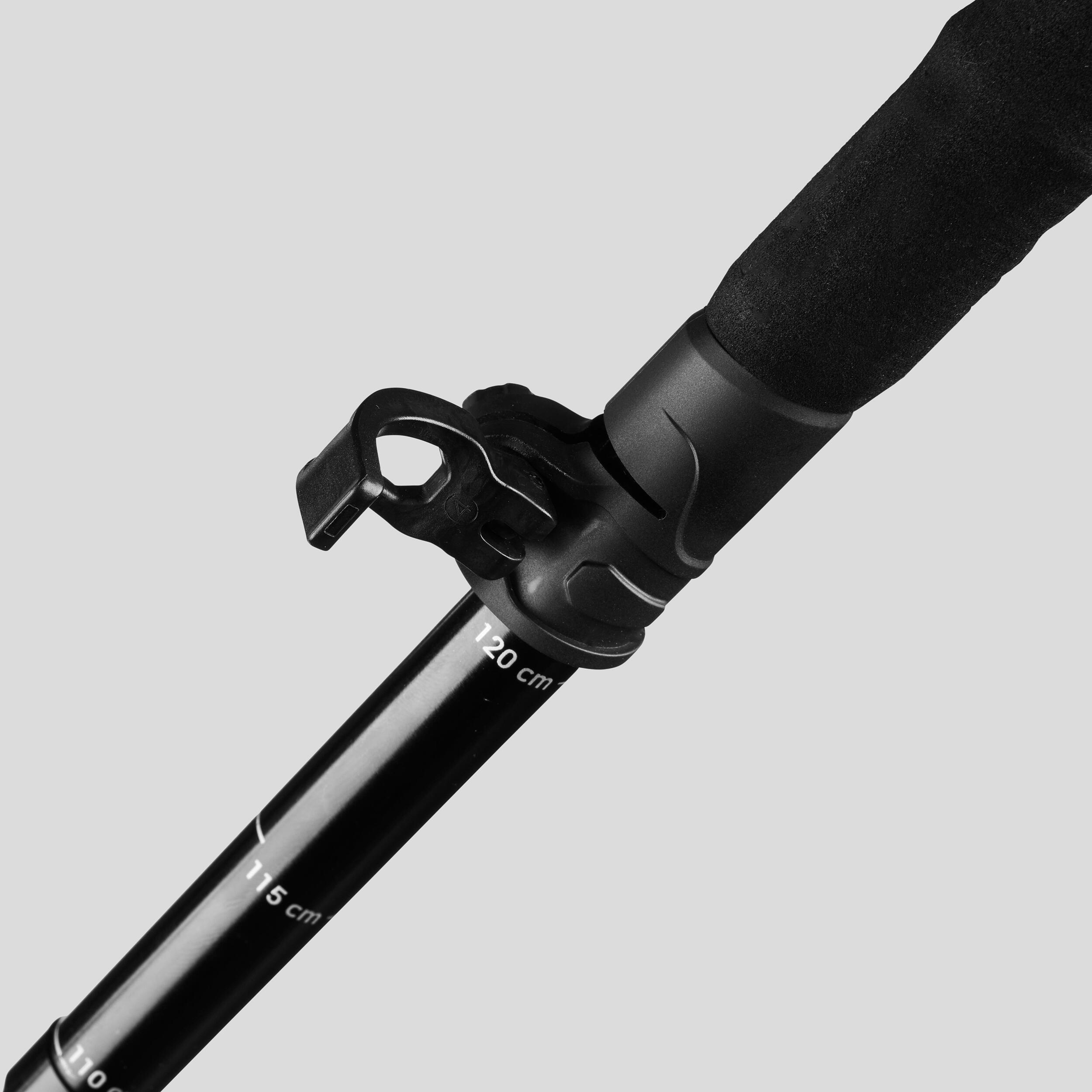 Changing your hiking pole clip