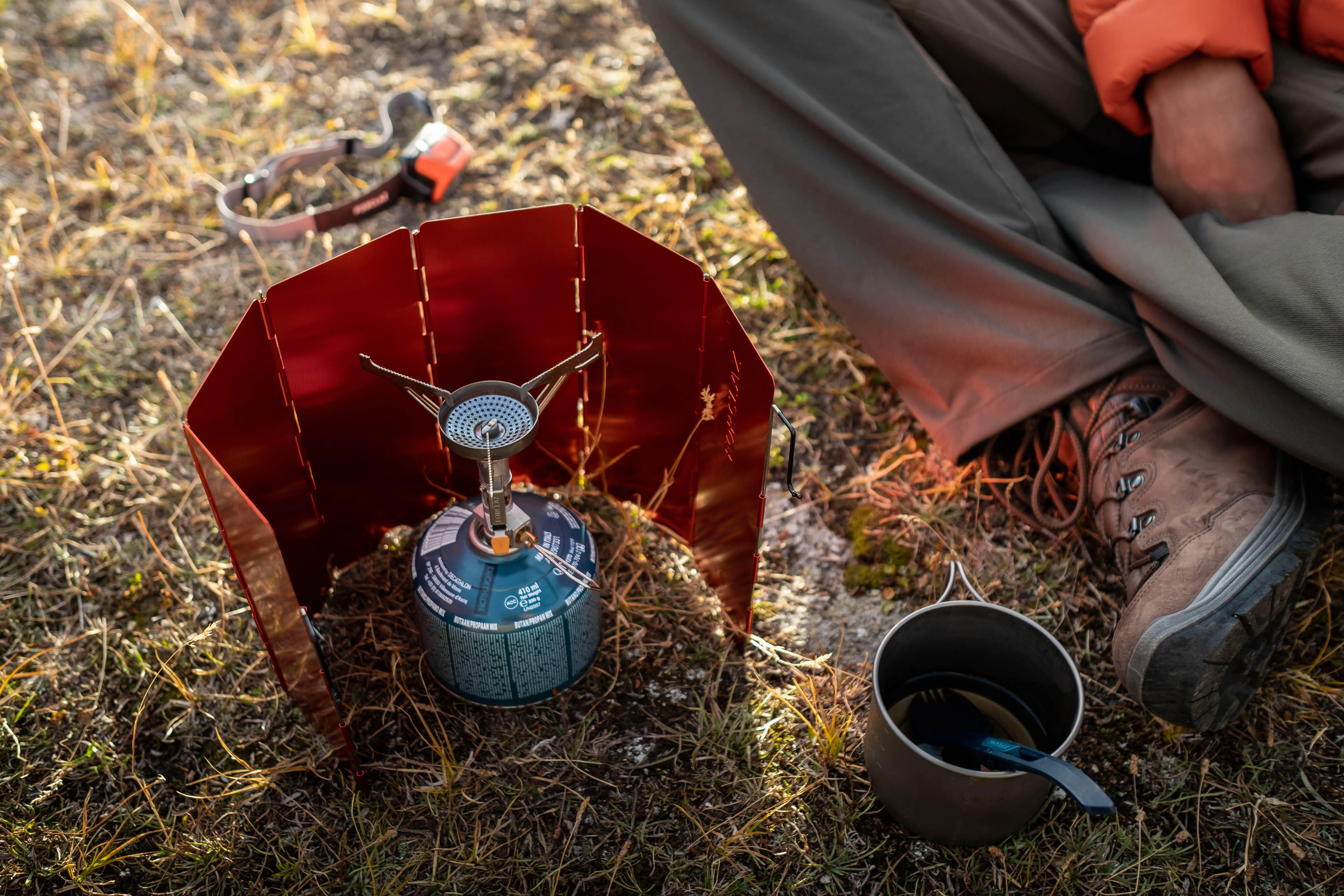11118-hiking-stove-windshield-mt-500-orange-1.jpg