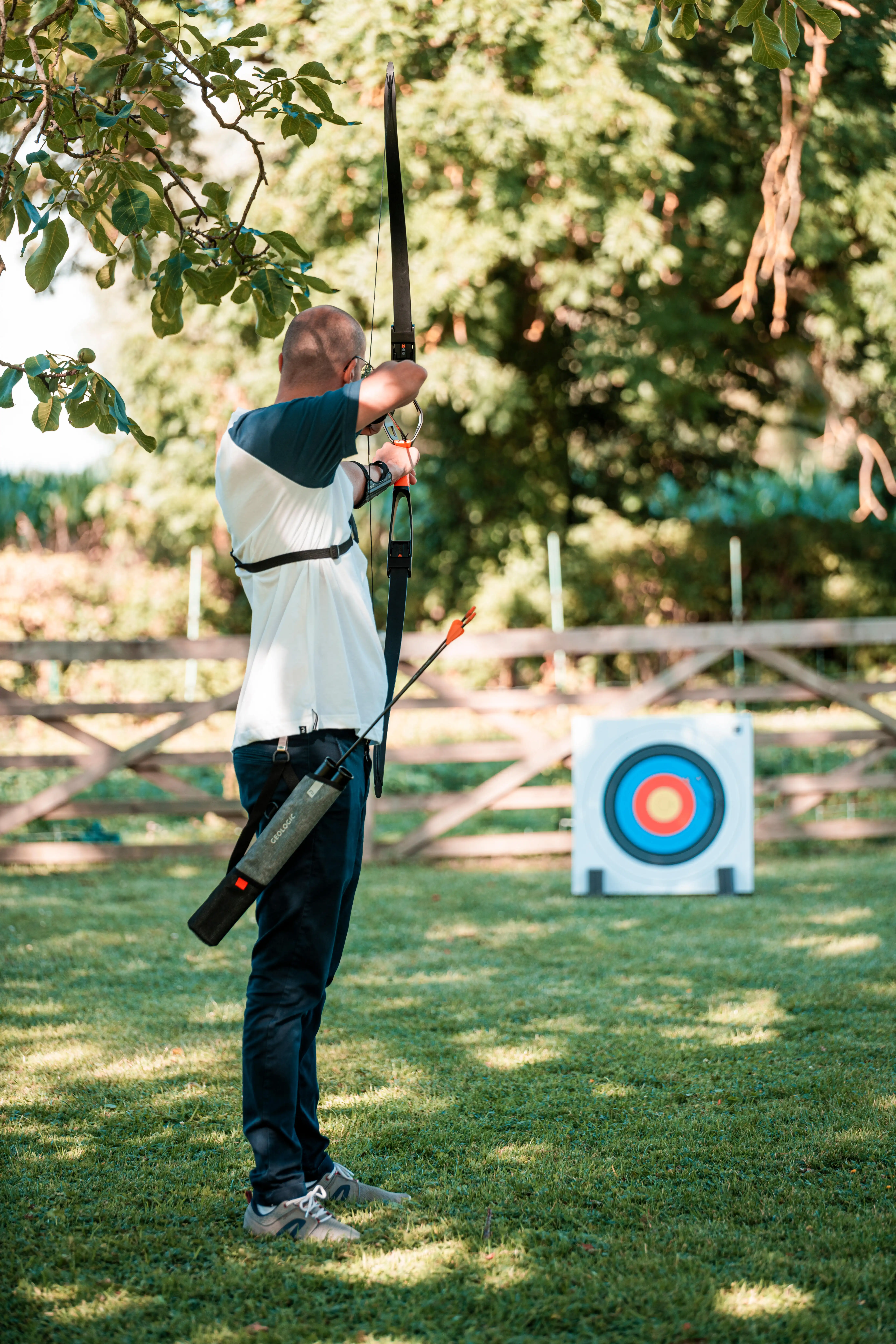 11986-archery-quiver-discovery-300-1.jpg
