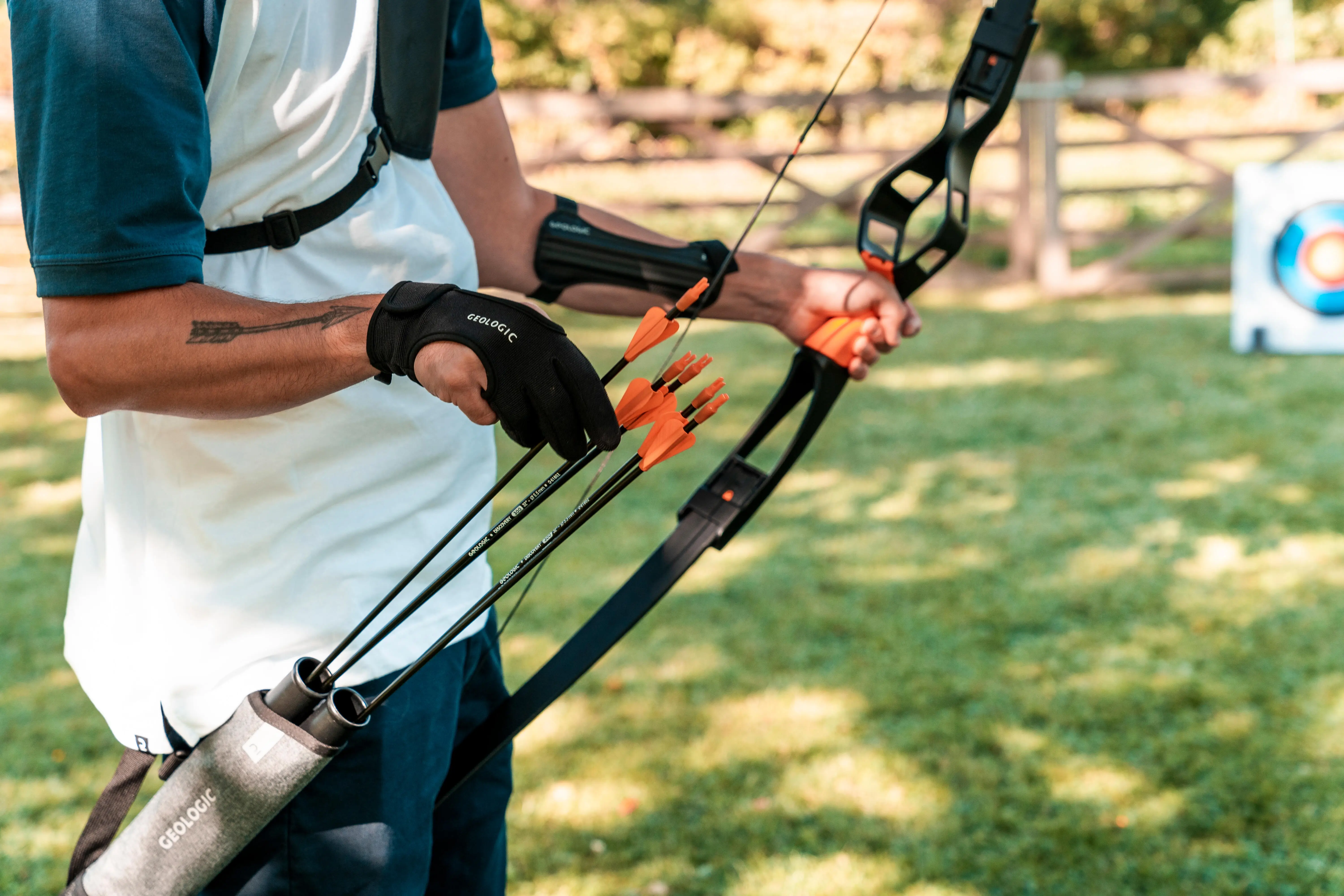 11986-archery-quiver-discovery-300-1.jpg