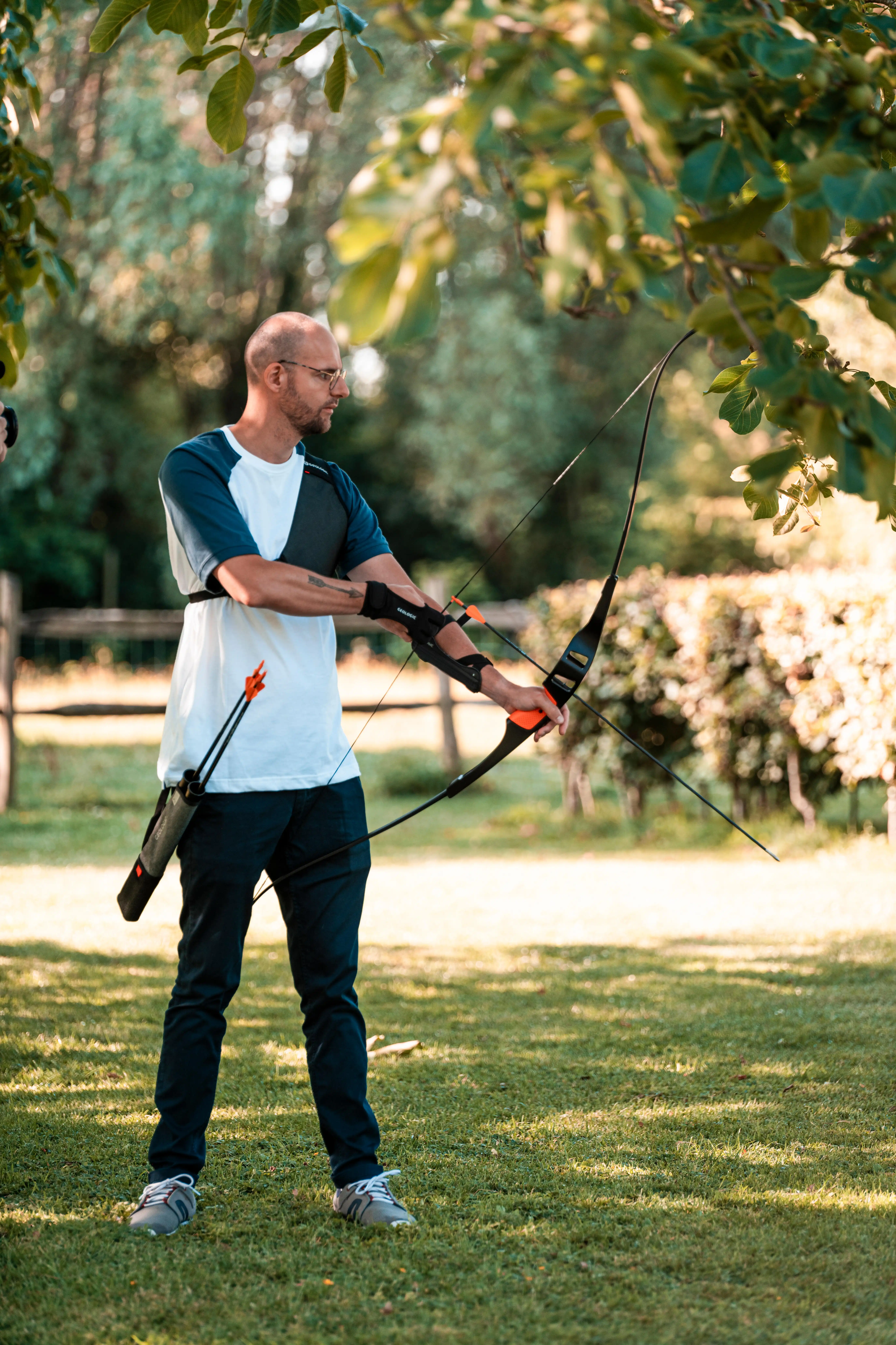 11986-archery-quiver-discovery-300-1.jpg