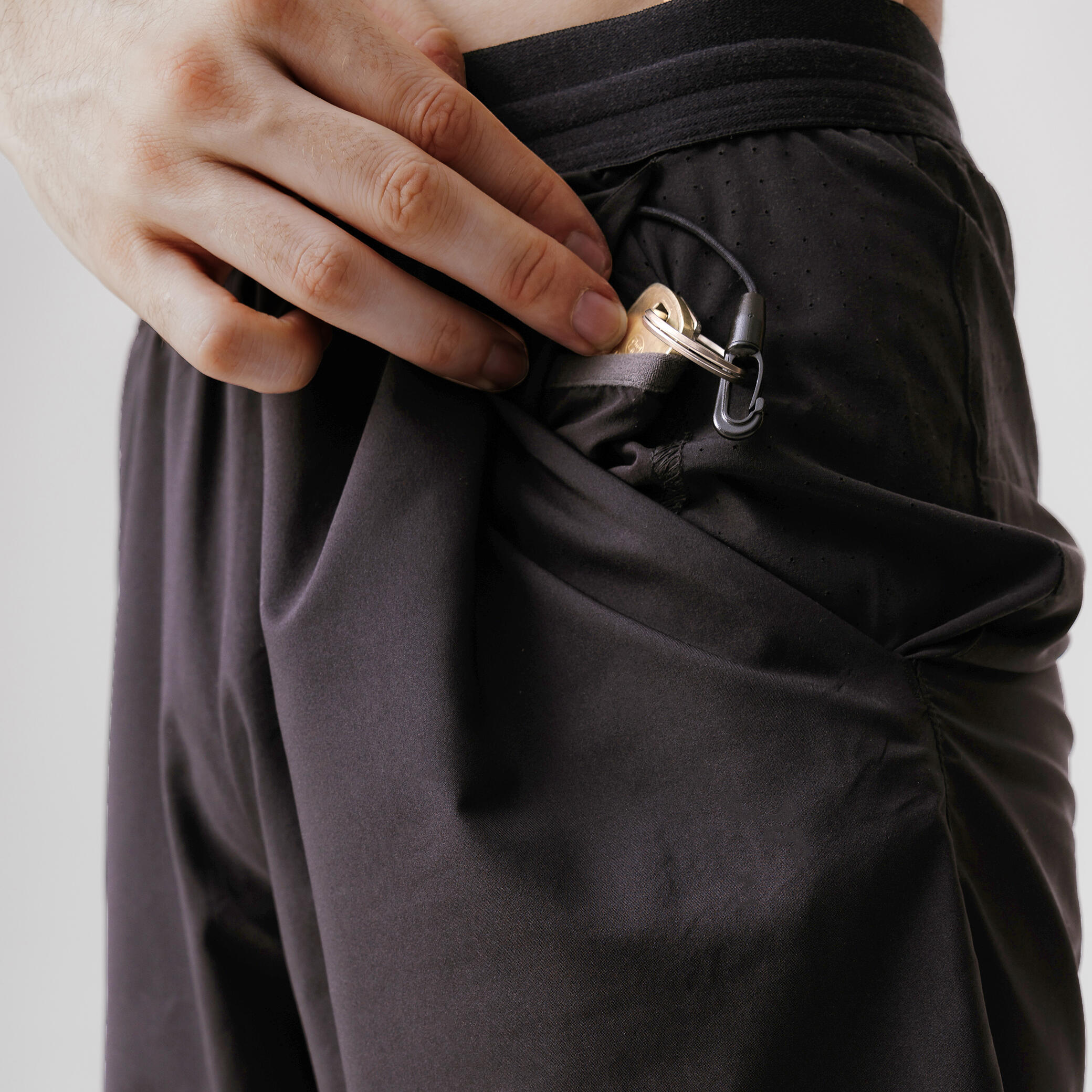 12071-men-s-2-in-1-breathable-running-shorts-run-dry-550-black-1.jpg