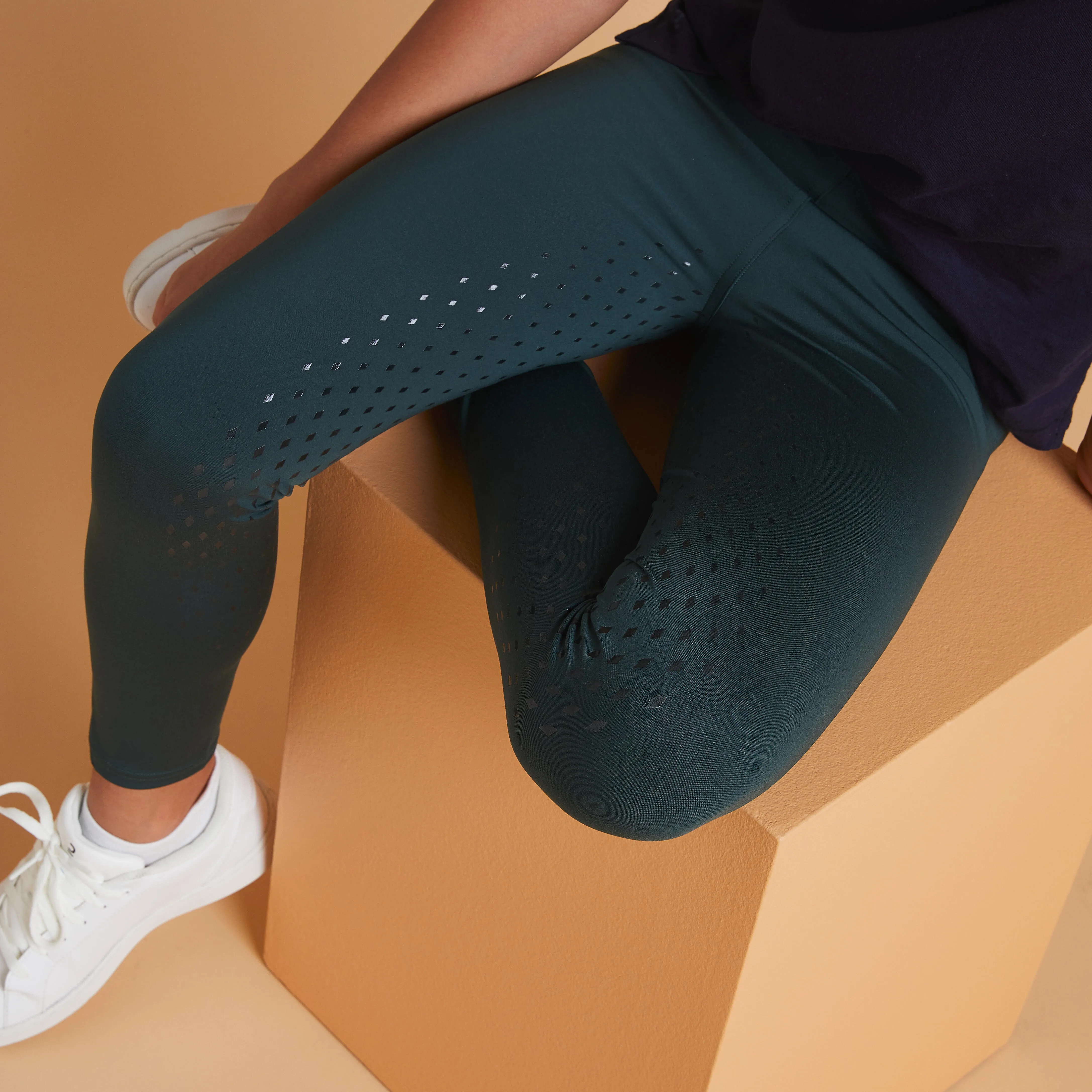 12106-kids-x27-horse-riding-fullgrip-leggings-500-green-1.jpg