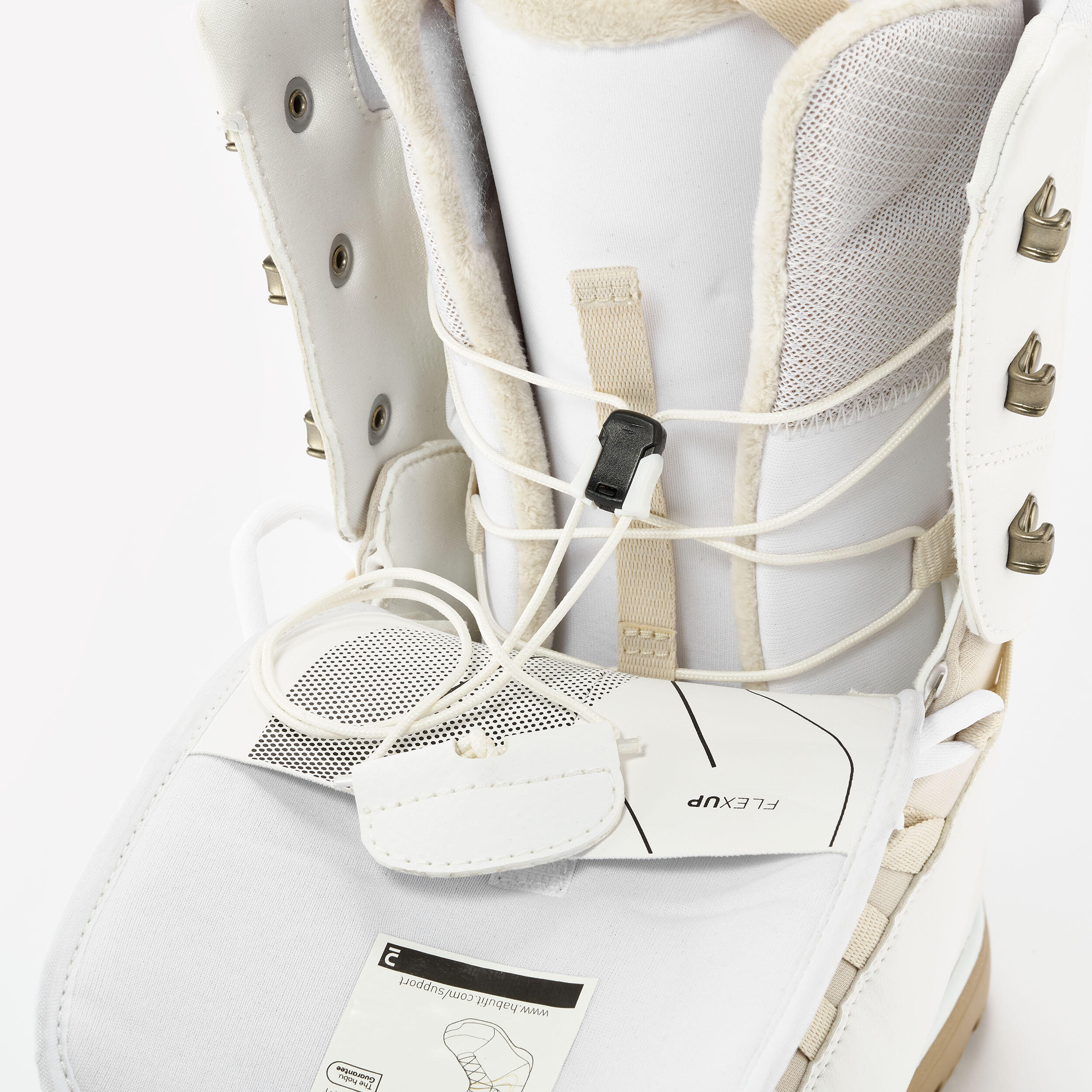 12117-women-s-medium-flex-snowboard-boots-endzone-1.jpg