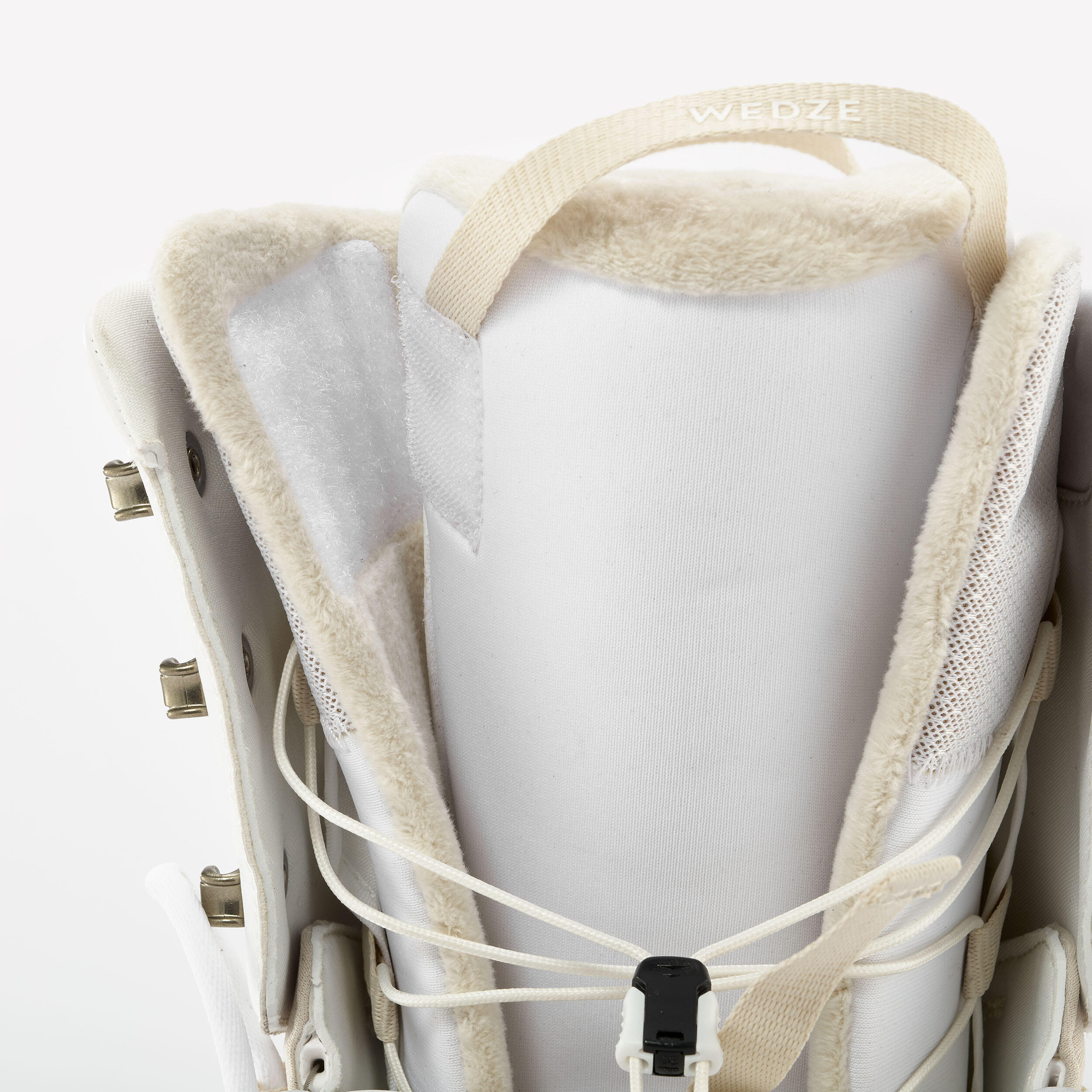 12117-women-s-medium-flex-snowboard-boots-endzone-1.jpg
