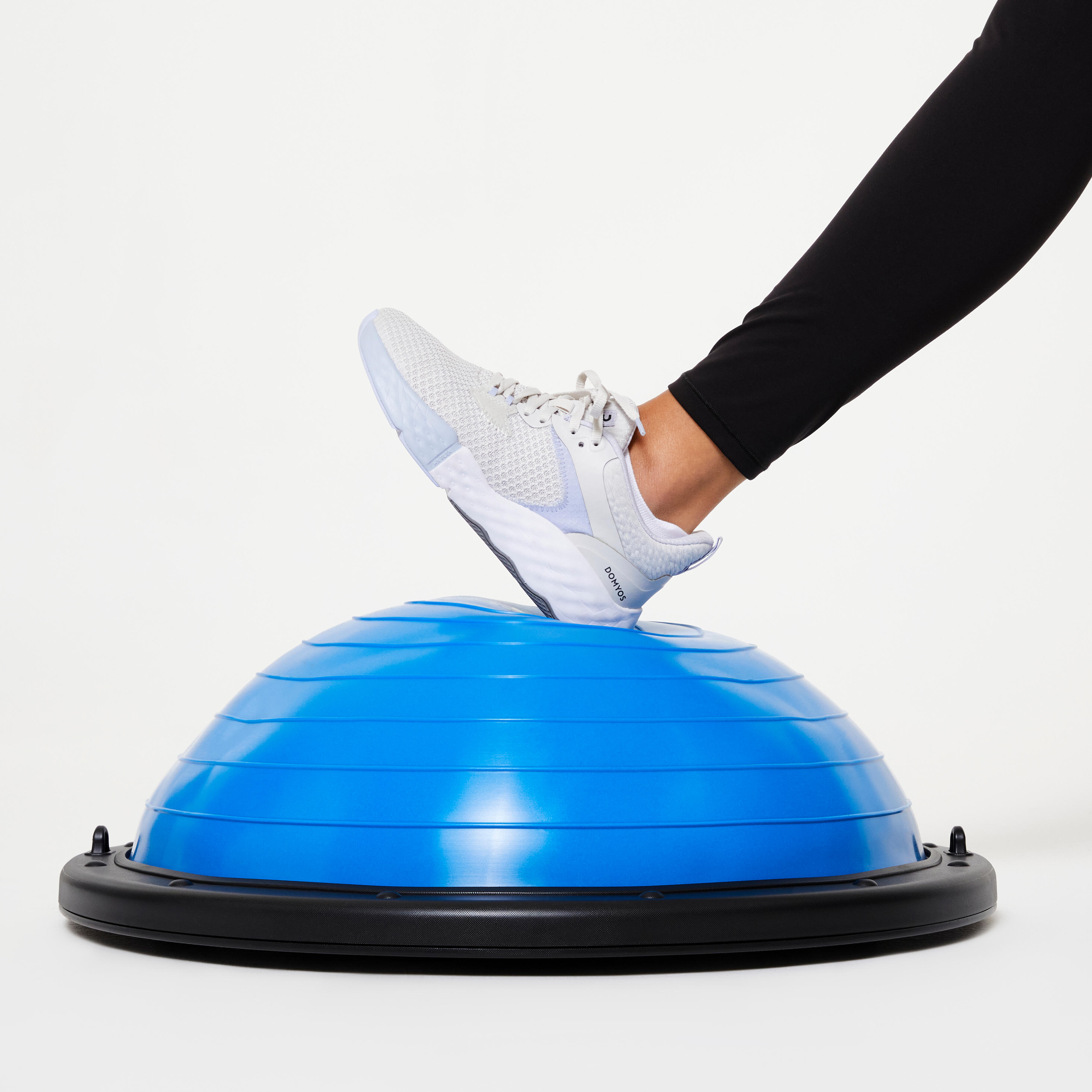 1213-reversible-balance-station-amp-resistance-band-900-blue-1.jpg