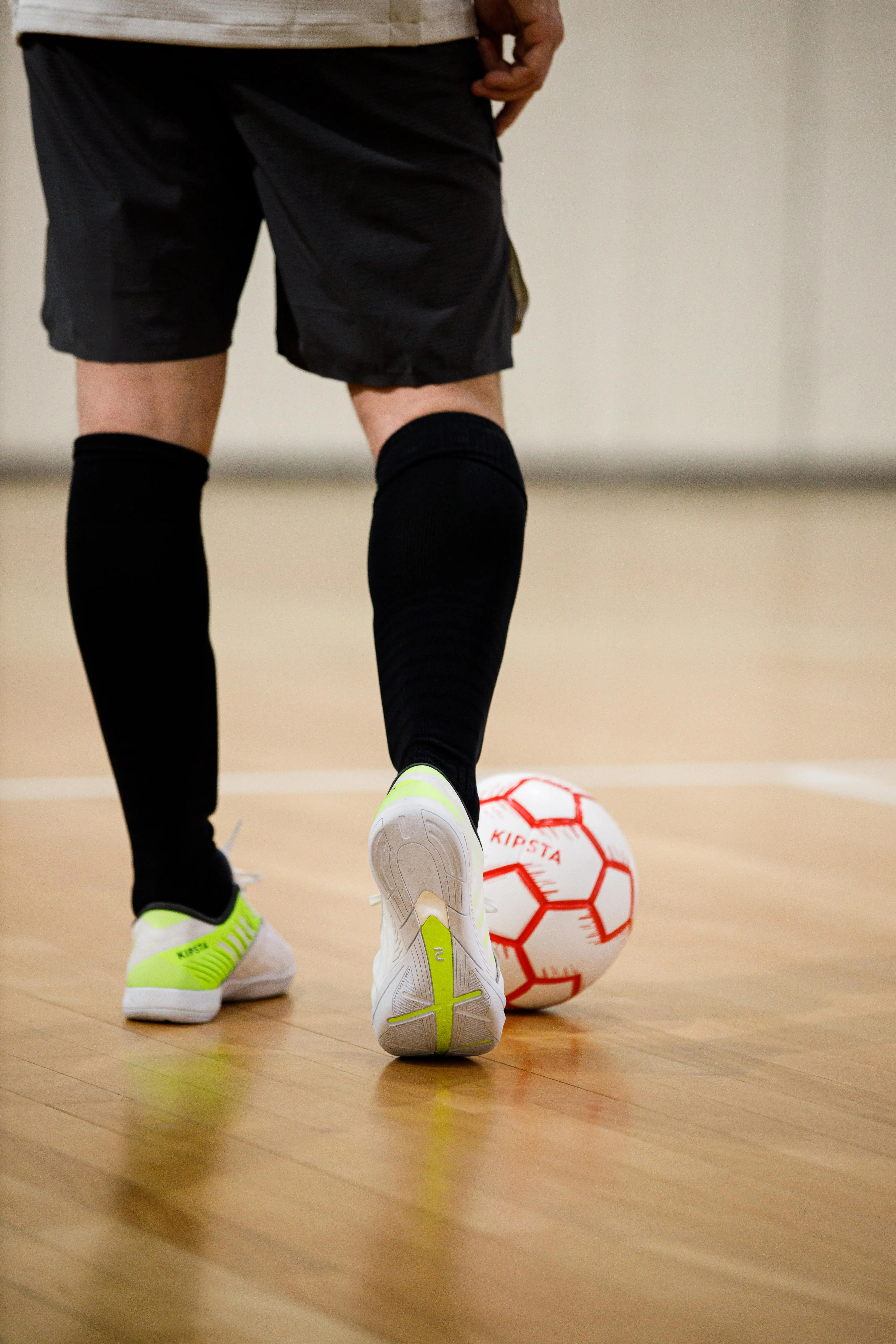 12226-size-4-hybrid-futsal-ball-fs-100-red-white-1.jpg