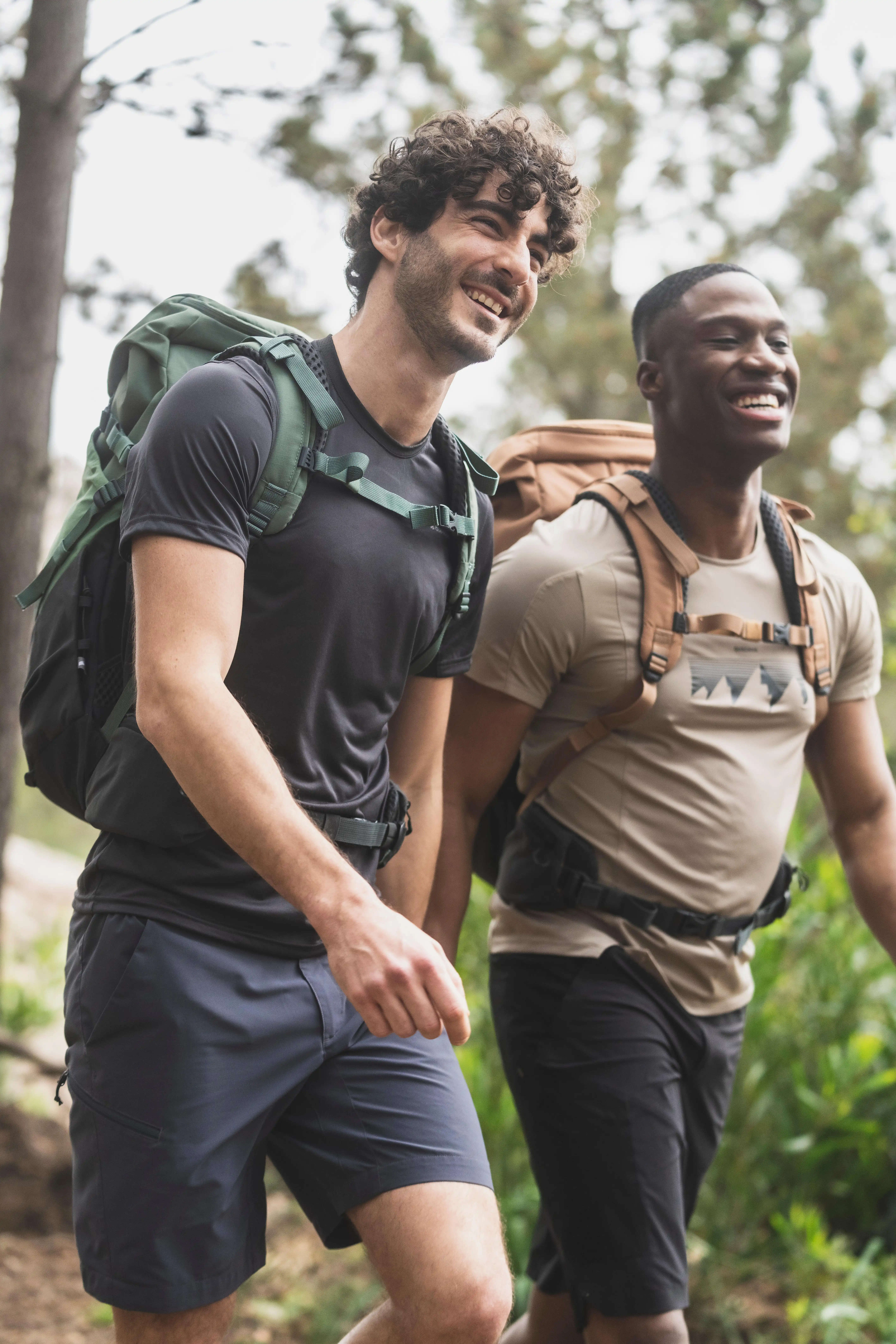 12487-men-s-hiking-shorts-mh-100-1.jpg