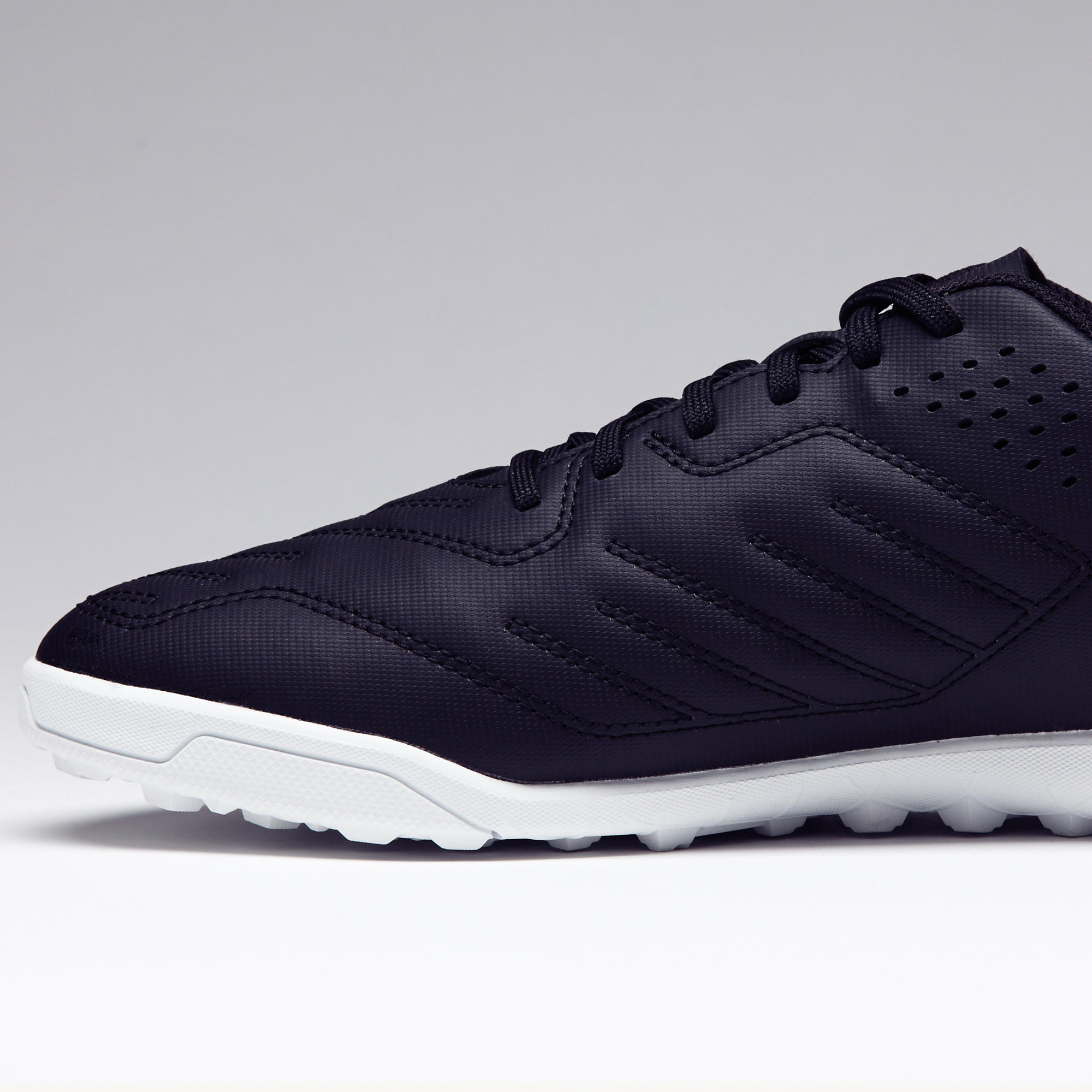 1438-soccer-cleats-agility-100-black-1.jpg