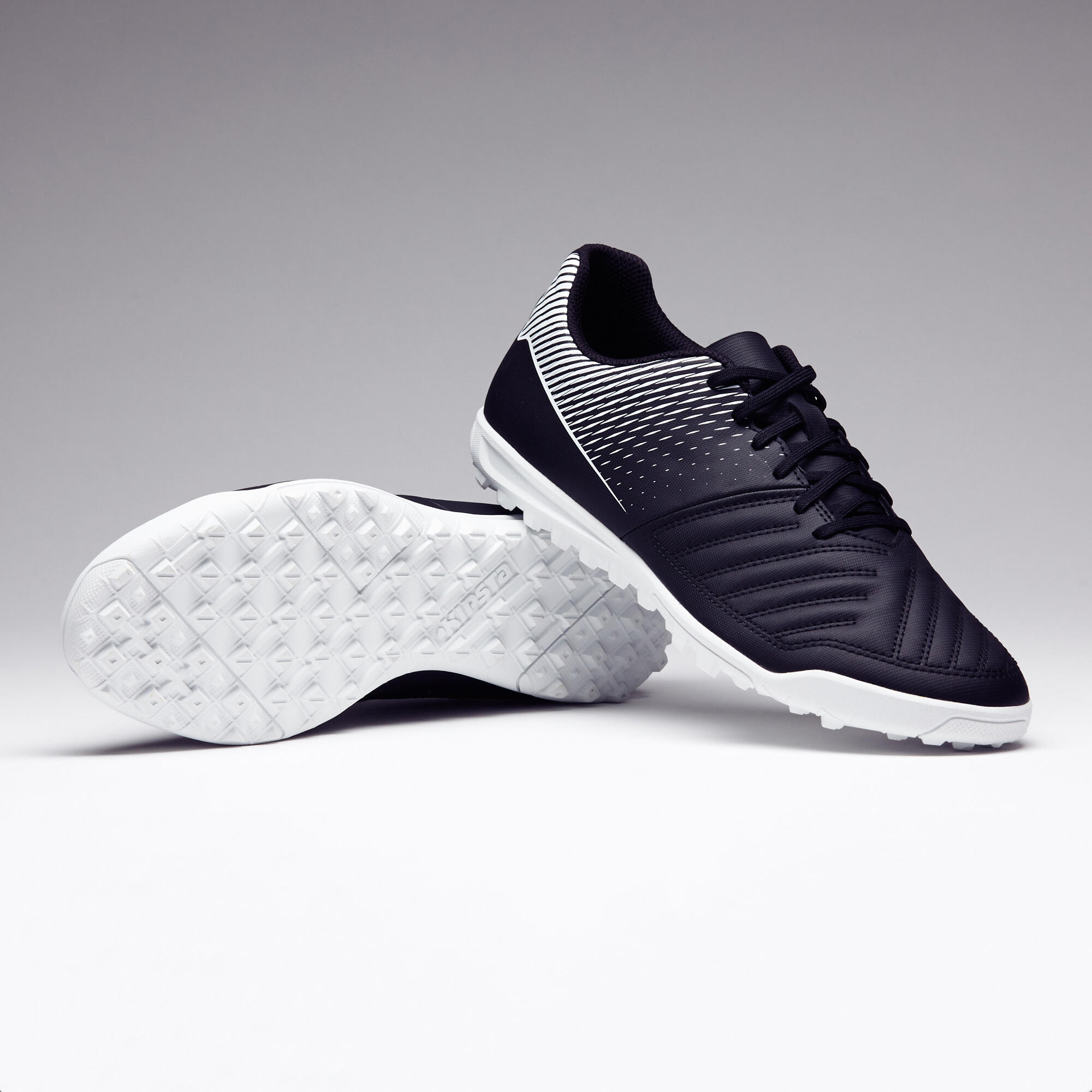 1438-soccer-cleats-agility-100-black-1.jpg