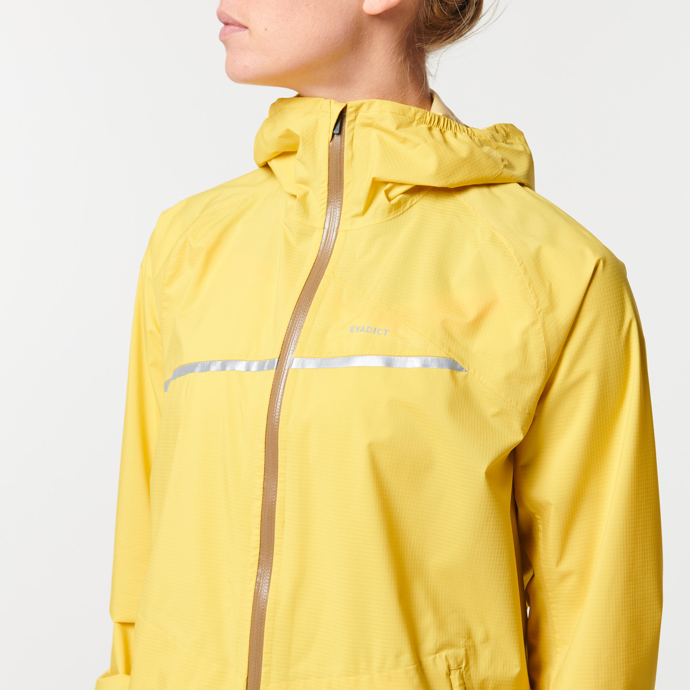 2064-women-x27-s-trail-running-waterproof-long-sleeved-jacket-1.jpg