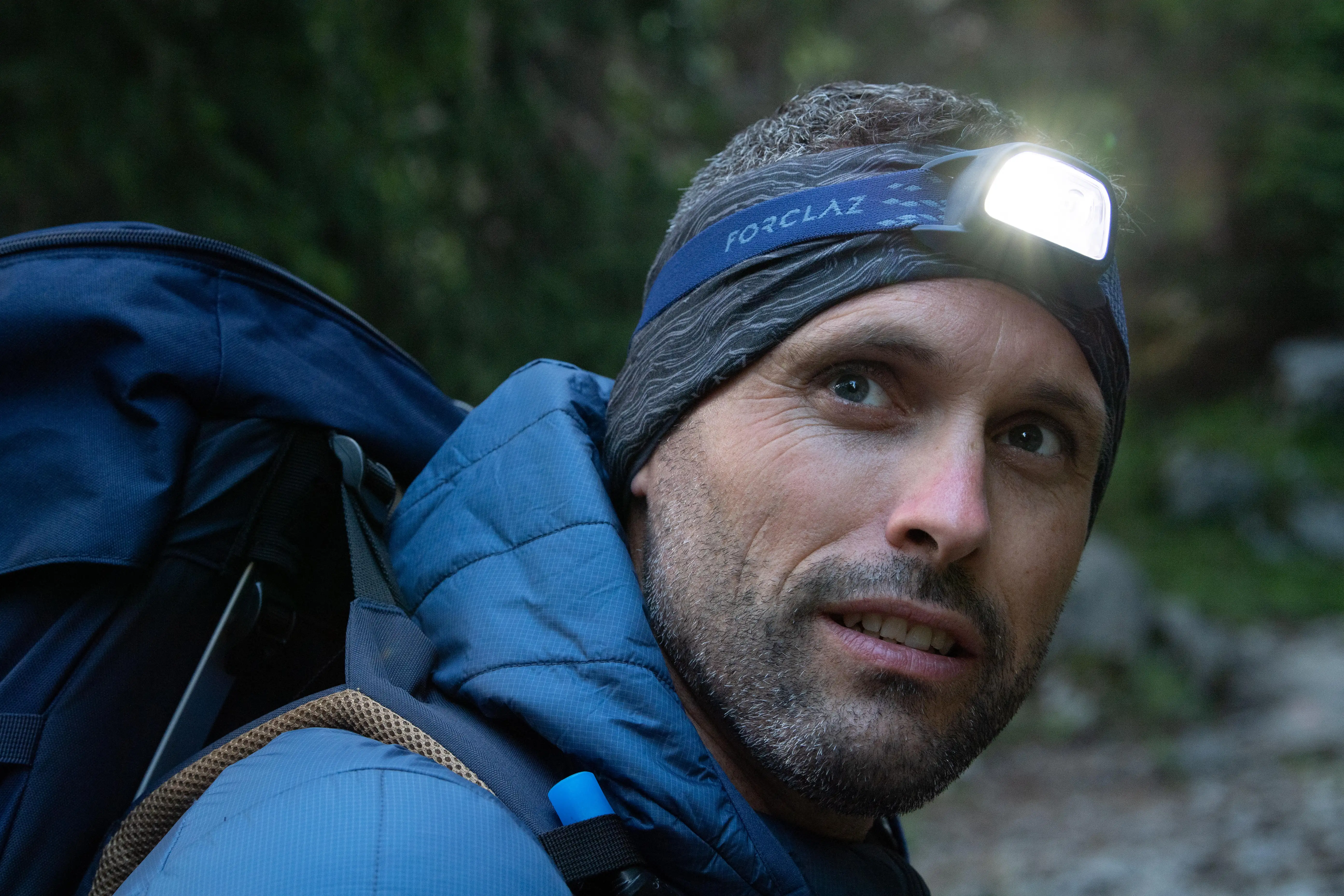 2176-head-lamp-120-lumens-trek-100-blue-1.jpg