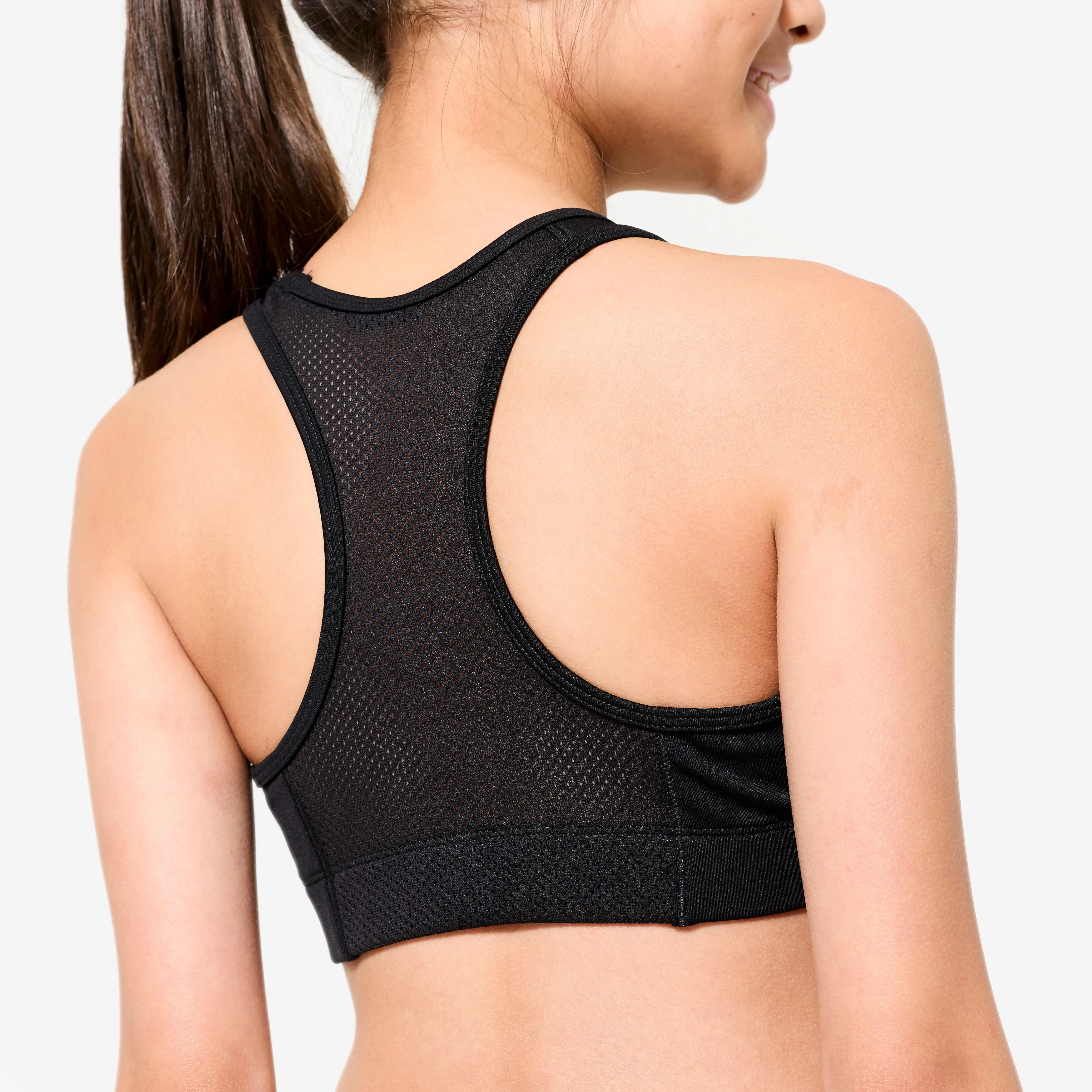 2422-s-550-breathable-sports-bra-girls-1.webp
