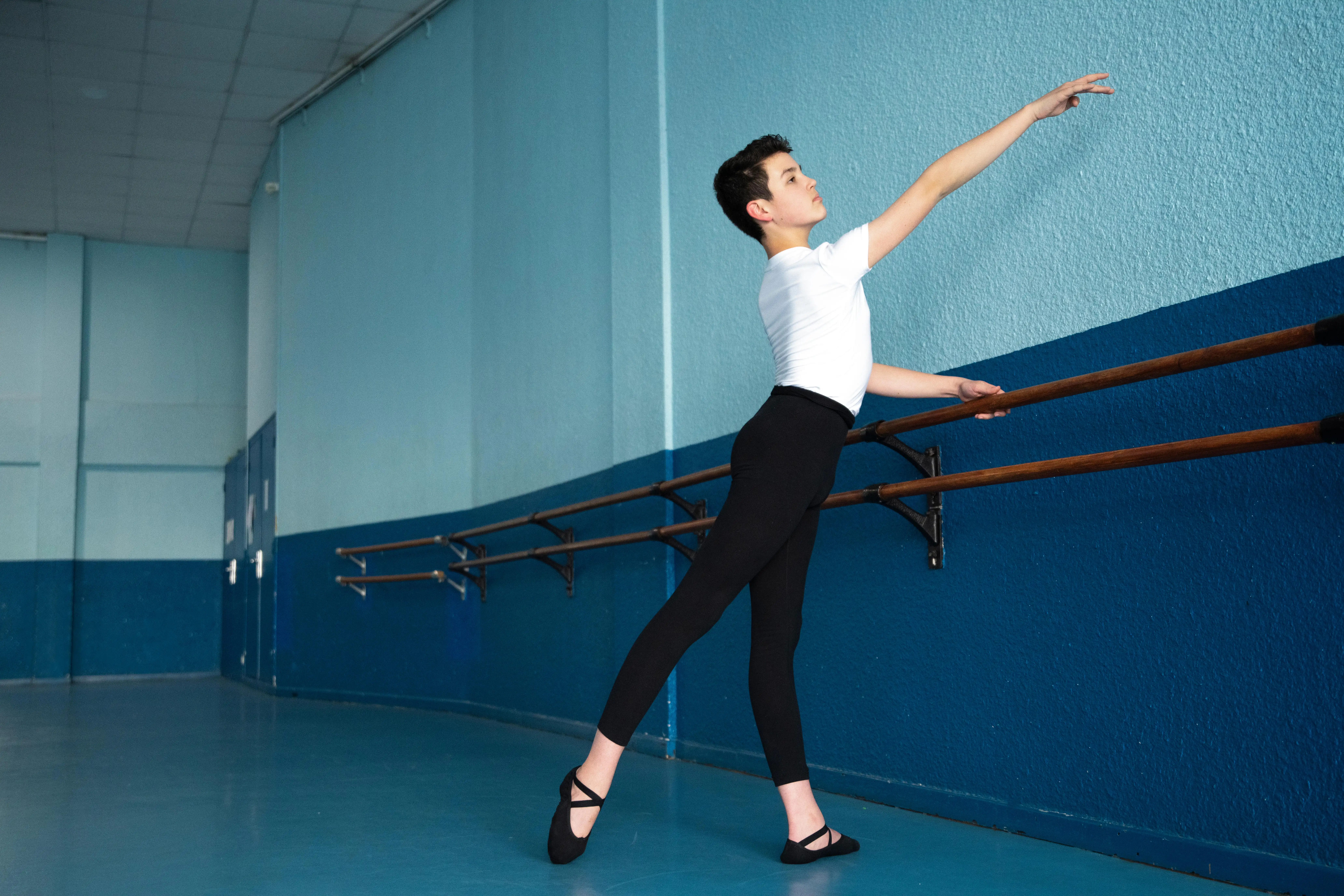 2802-ballet-split-sole-demi-pointe-shoes-black-1.jpg