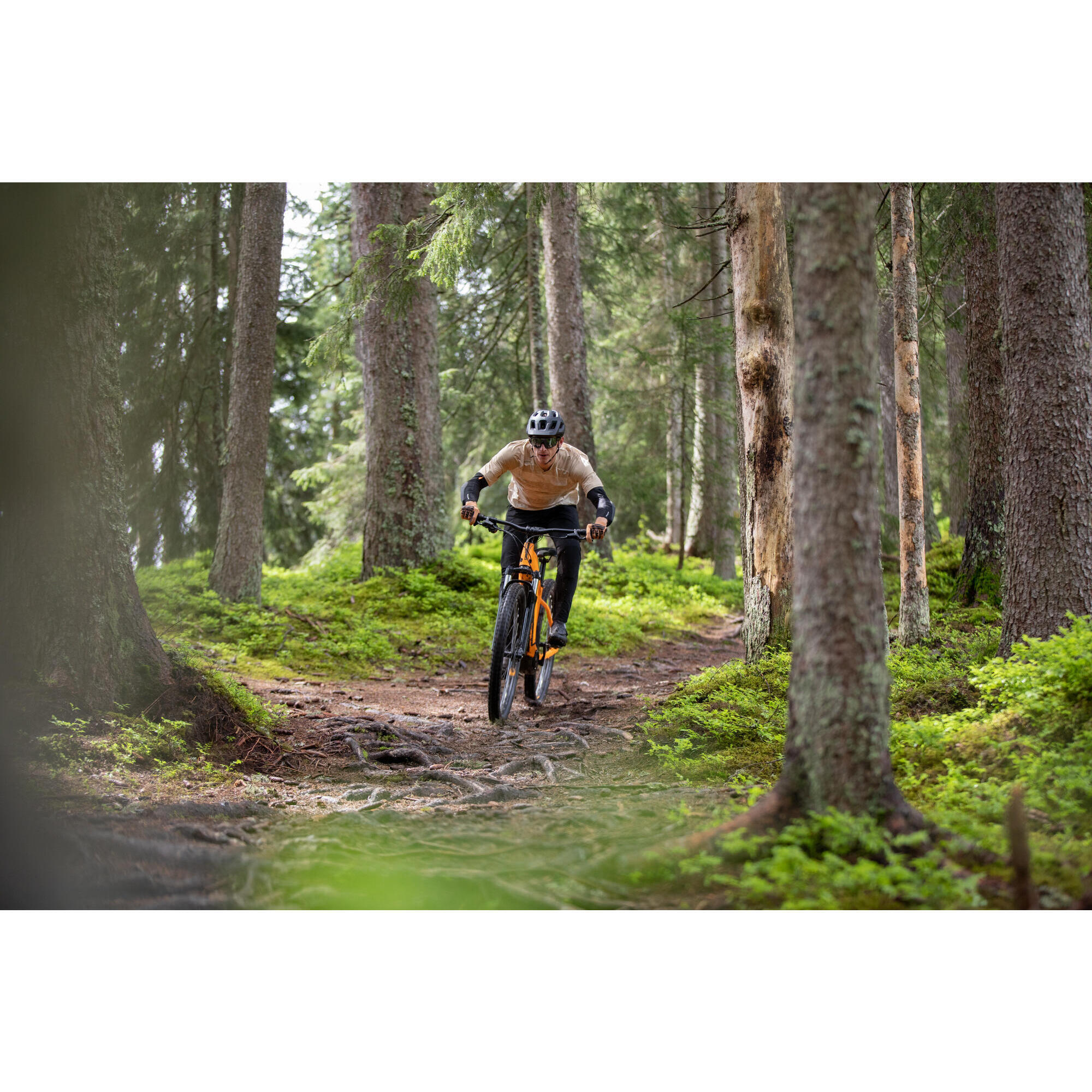 2880-mountain-bike-helmet-expl-500-1.jpg