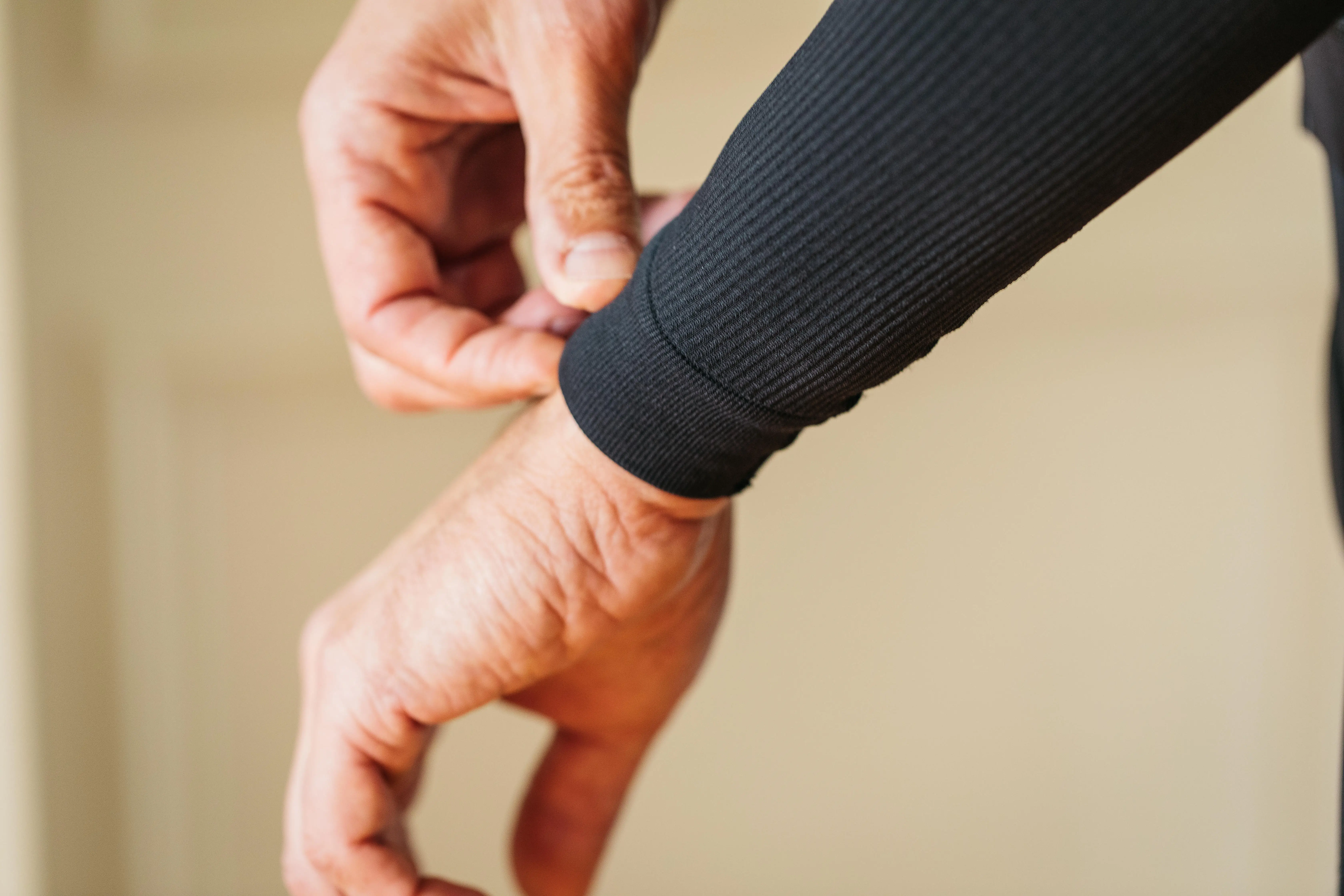 2891-cool-weather-arm-warmers-1.jpg