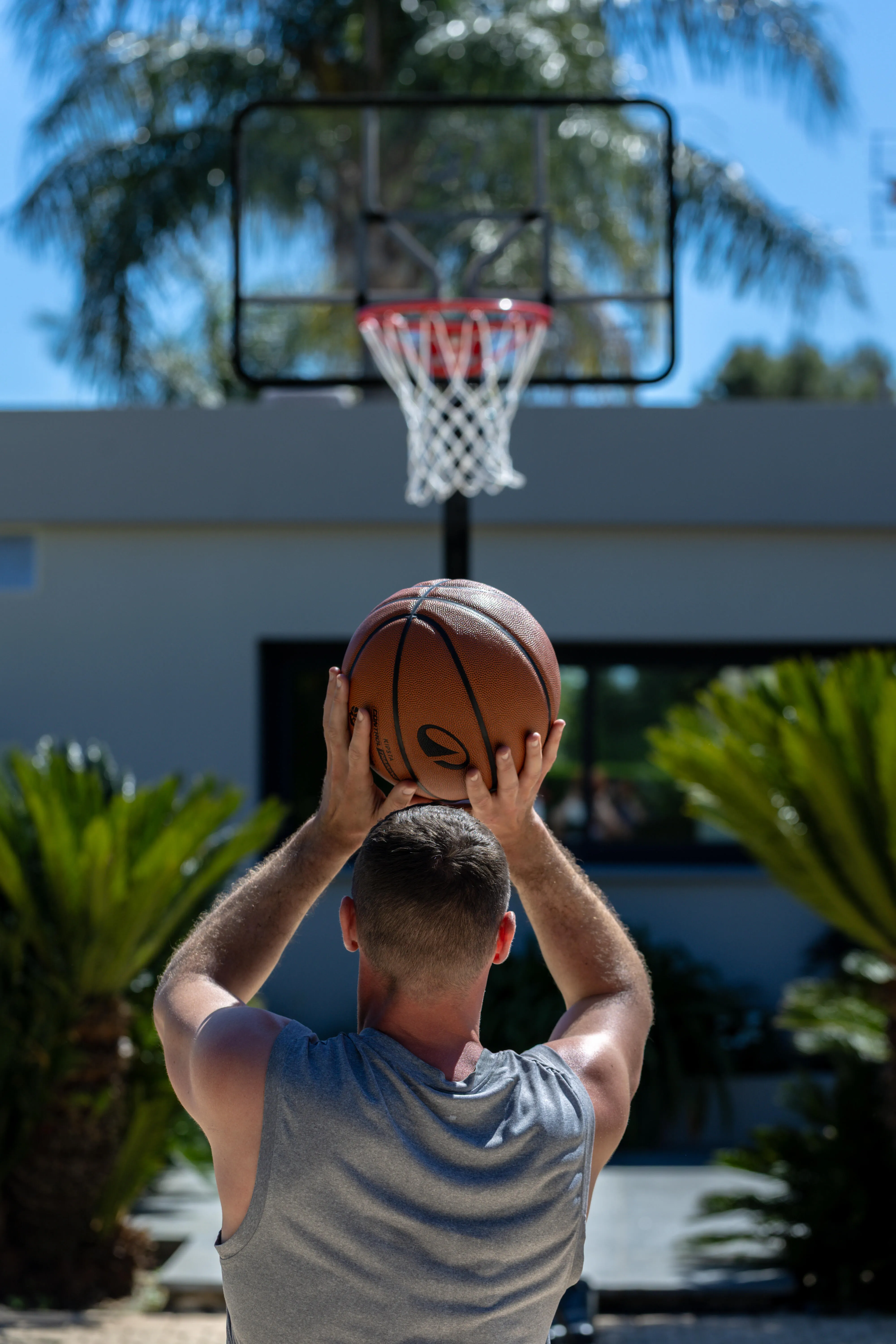 2903-7-heights-basketball-hoop-b-700-pro-1.jpg