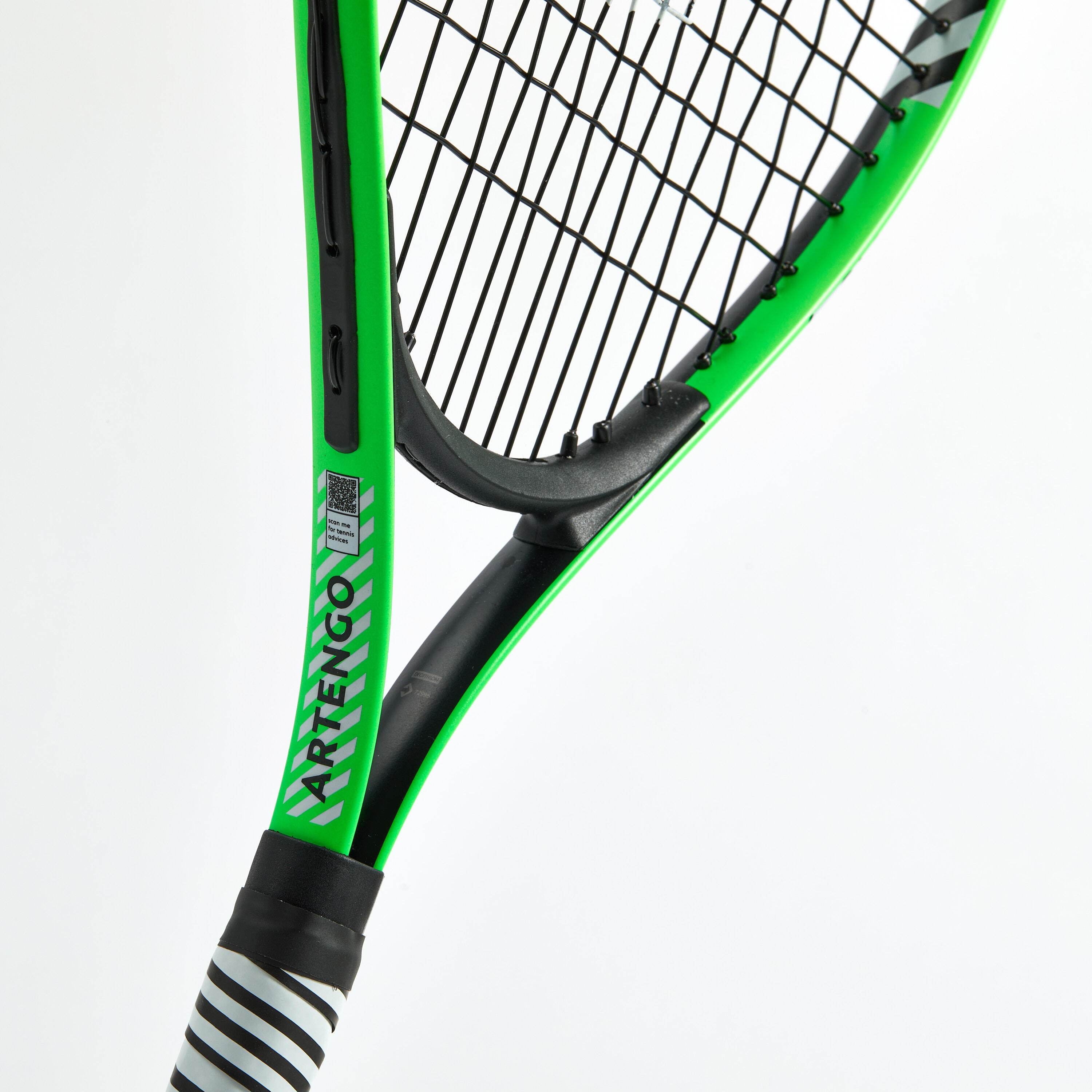 3000-kids-x27-tennis-racket-219g-tr-130-green-1.jpg