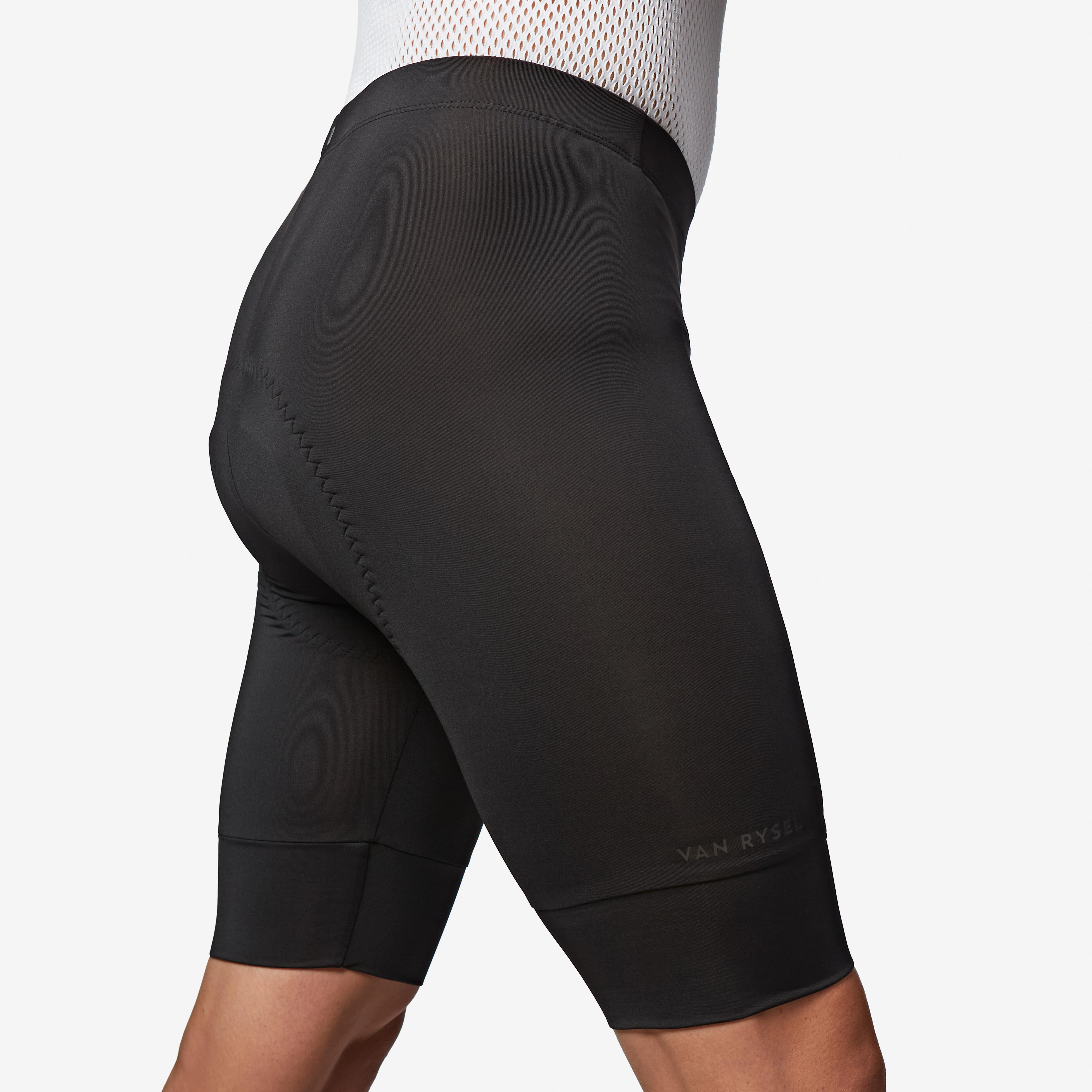 3059-men-x27-s-biking-shorts-essential-black-1.jpg