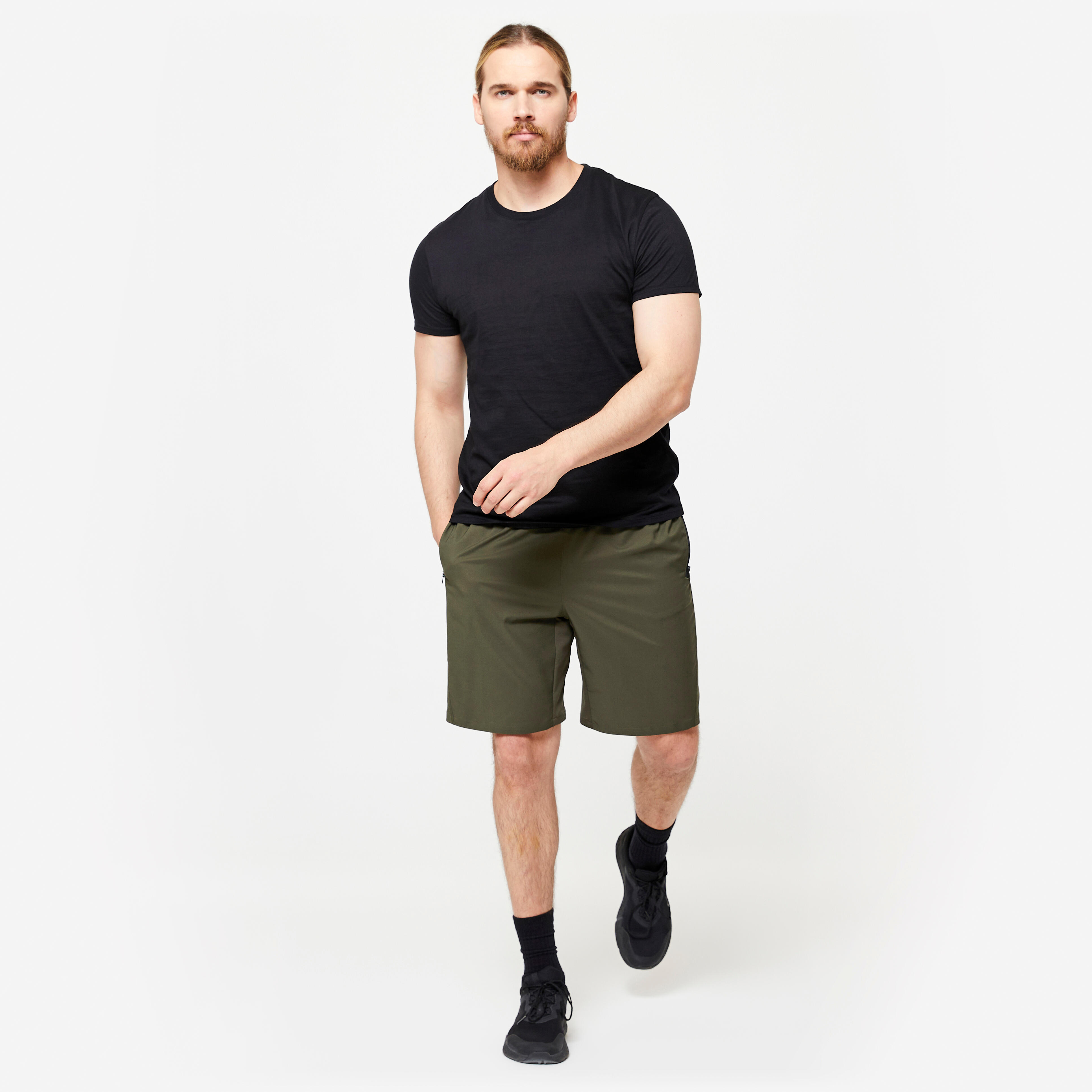 Men's Breathable Fitness Shorts with Zip Pockets, 120