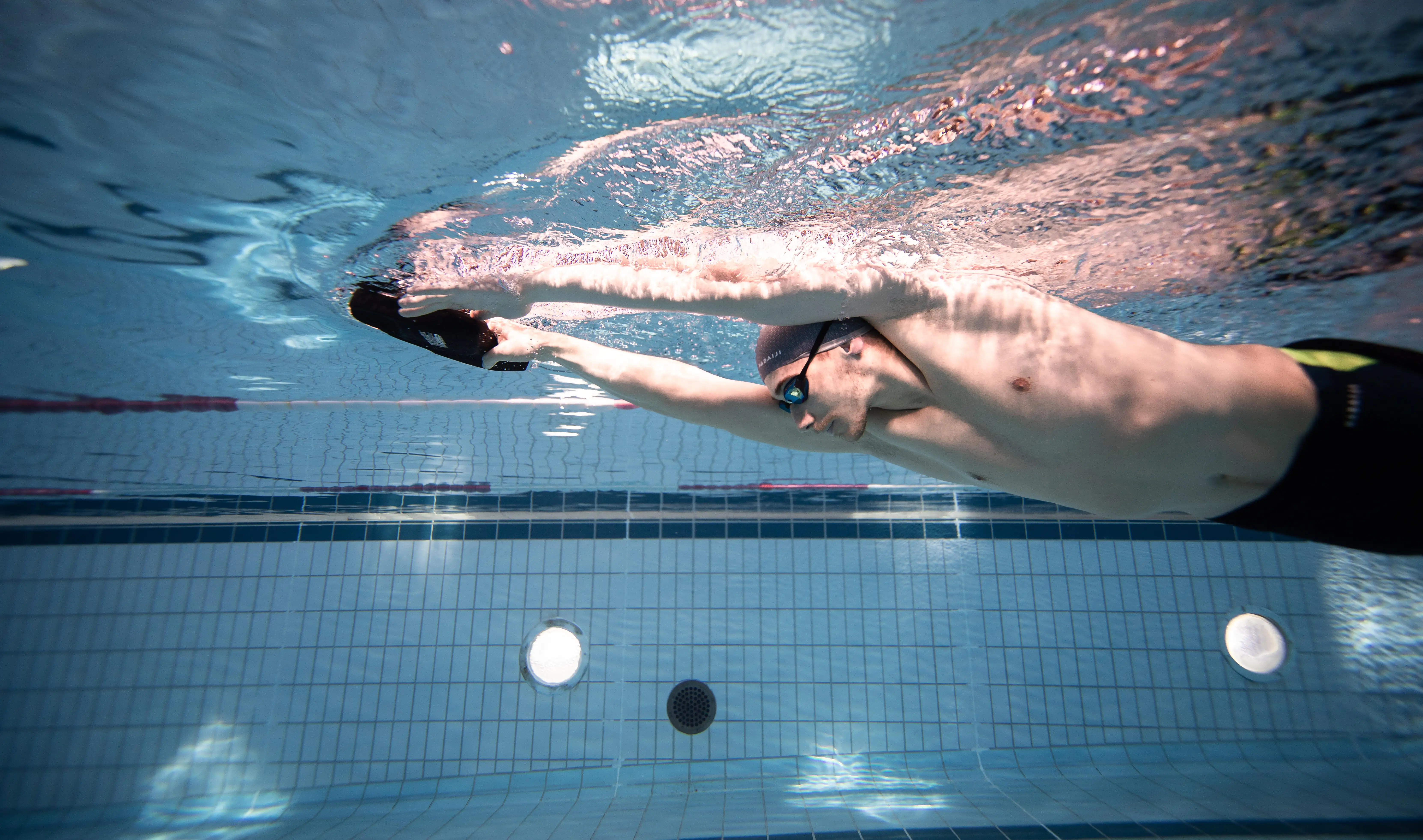 3456-900-swimming-pull-kick-black-1.jpg