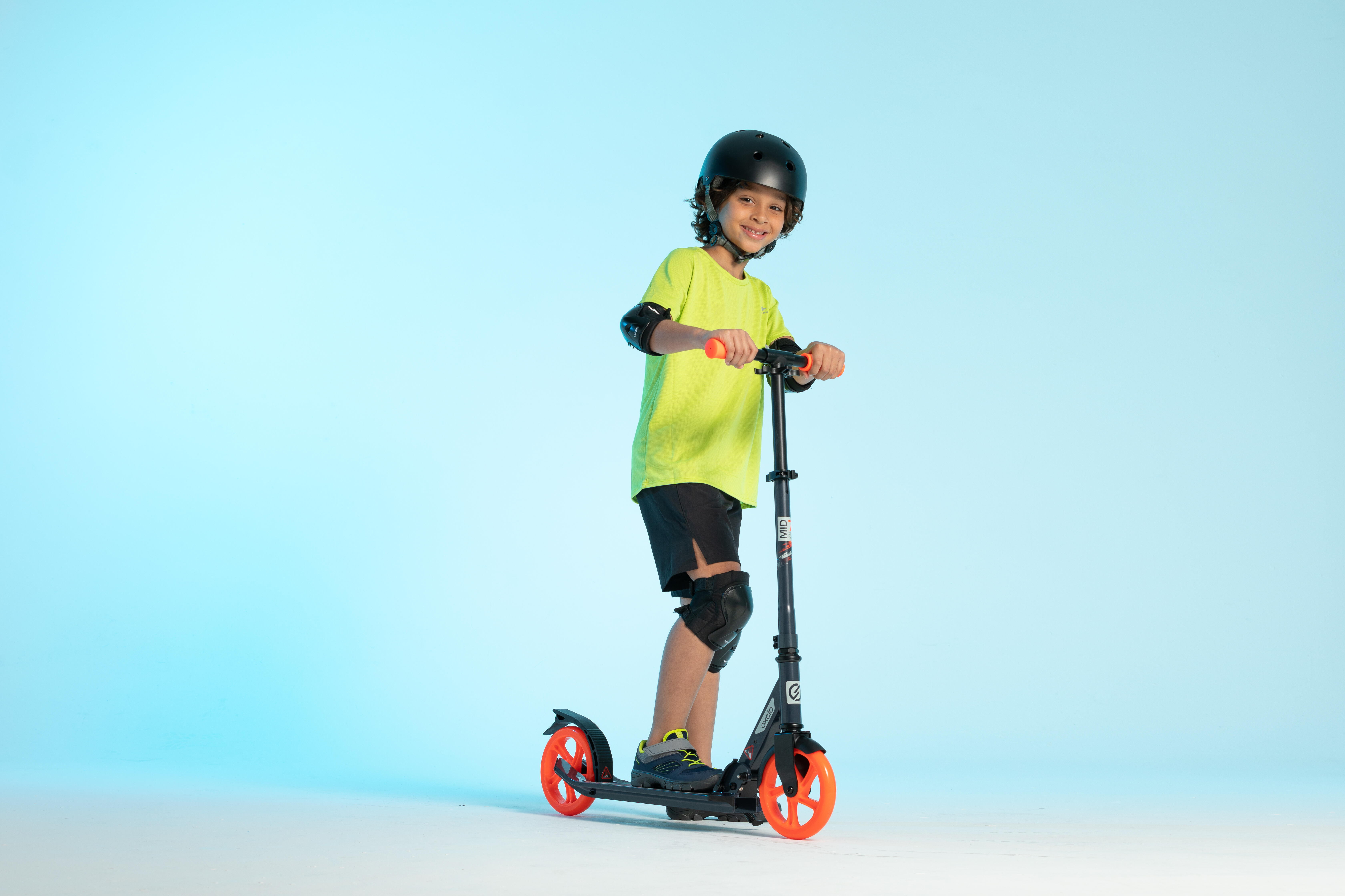 3503-kids-x27-scooter-with-stand-mid-7-orange-1.jpg