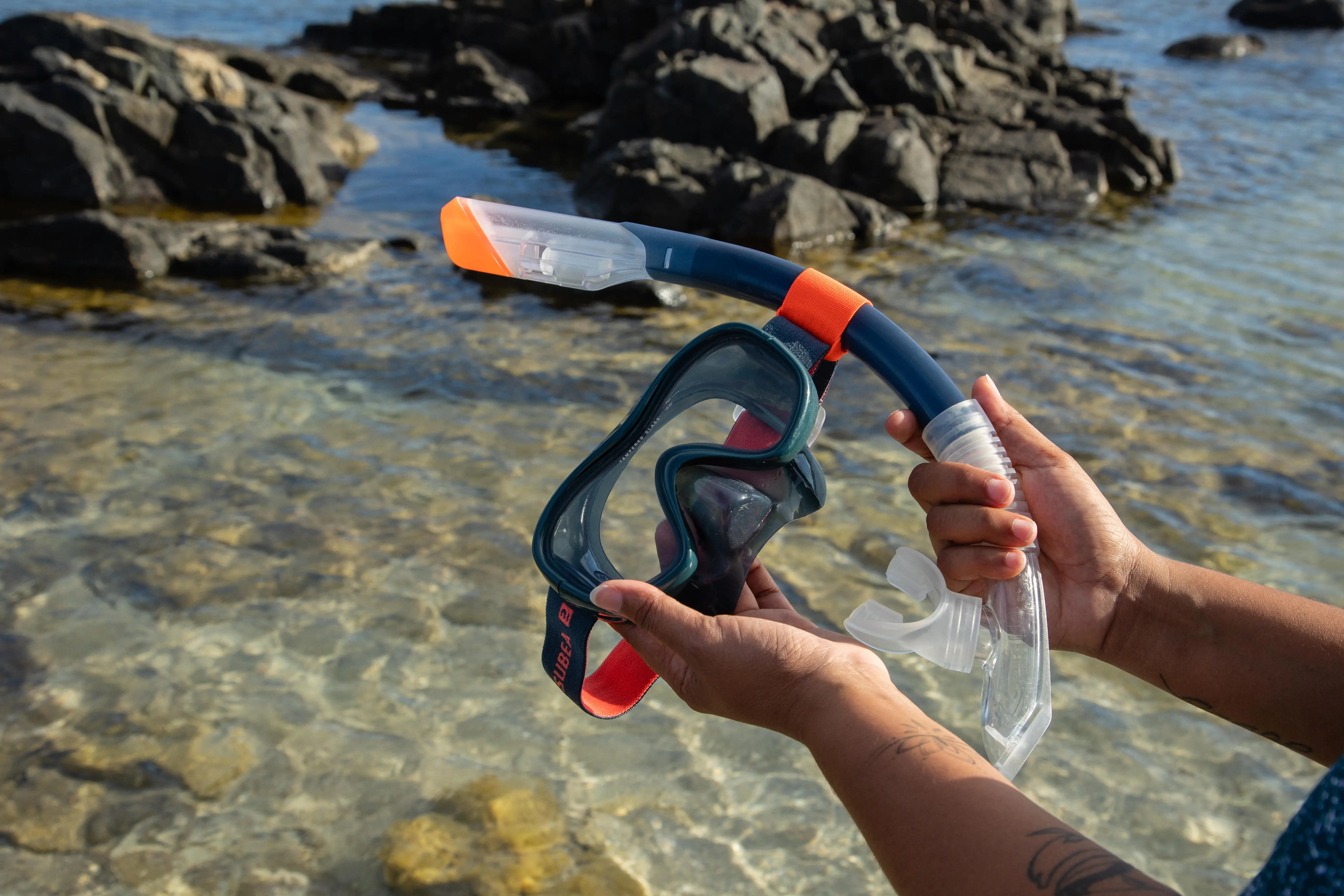 7579-snorkel-with-drytop-valve-system-100-grey-1.jpg