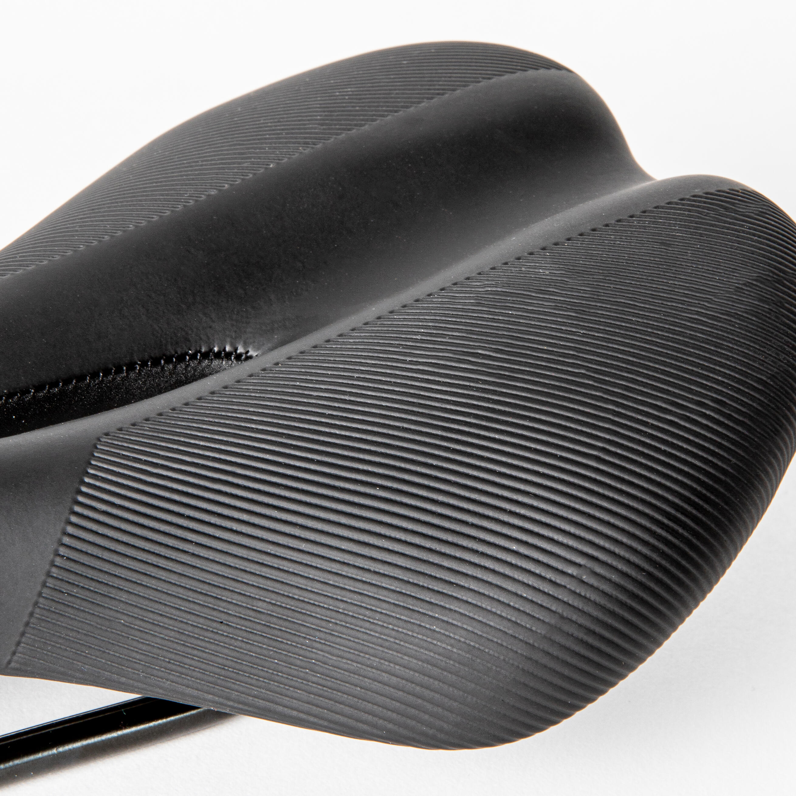 3650-women-x27-s-bike-saddle-30–1.jpg