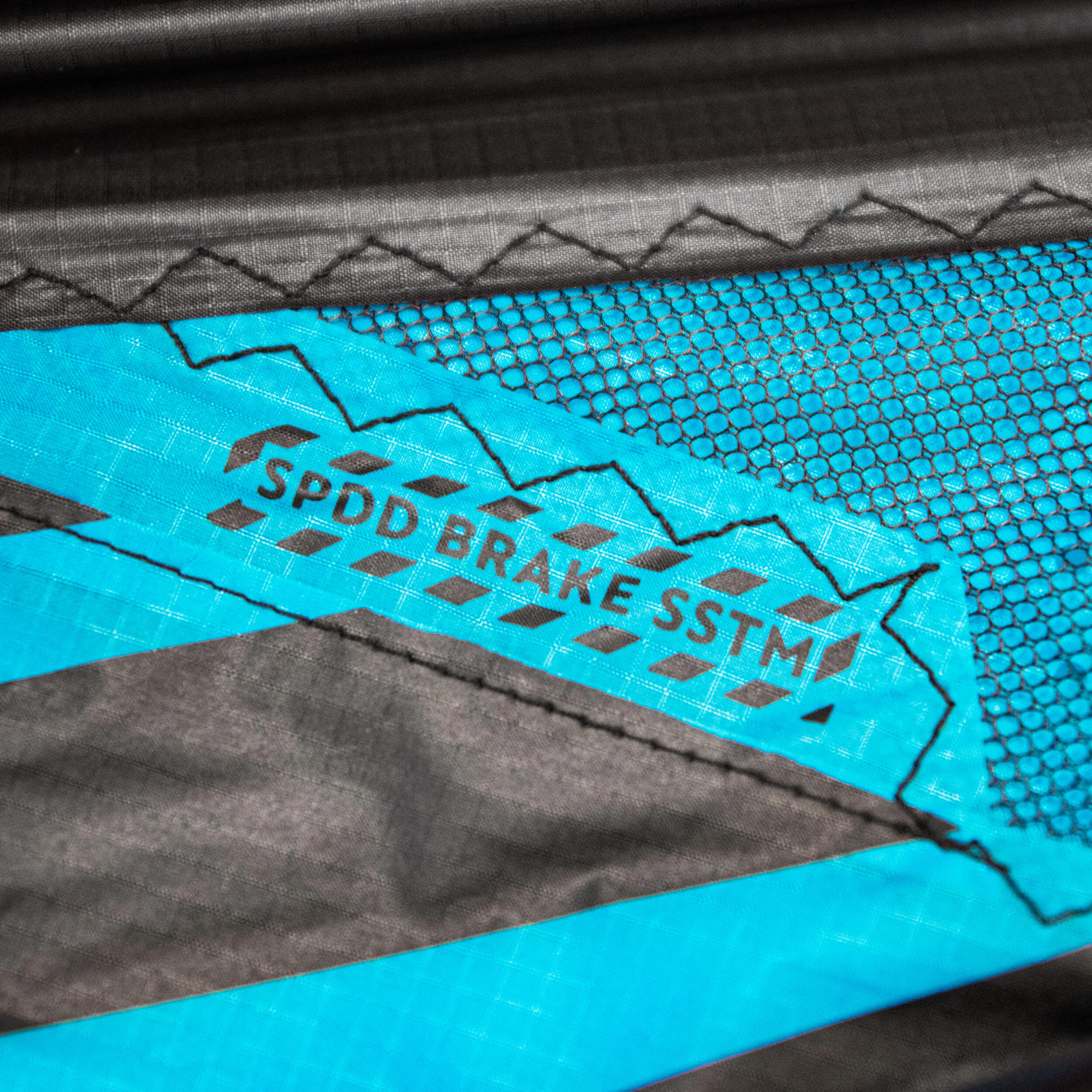 Fibreglass/Carbon Hybrid Kite - FYF 500