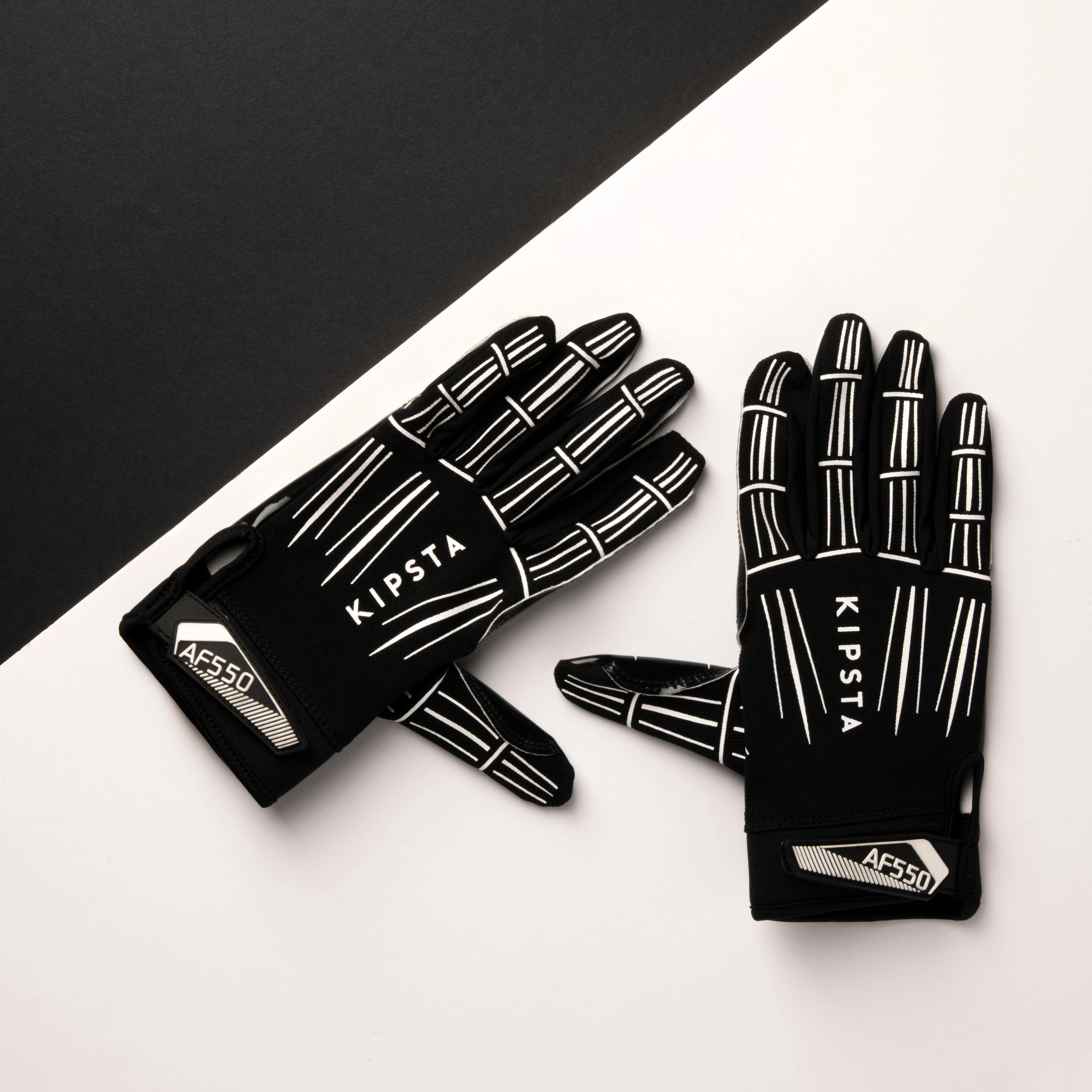 3803-football-gloves-550-gr-black-1.jpg