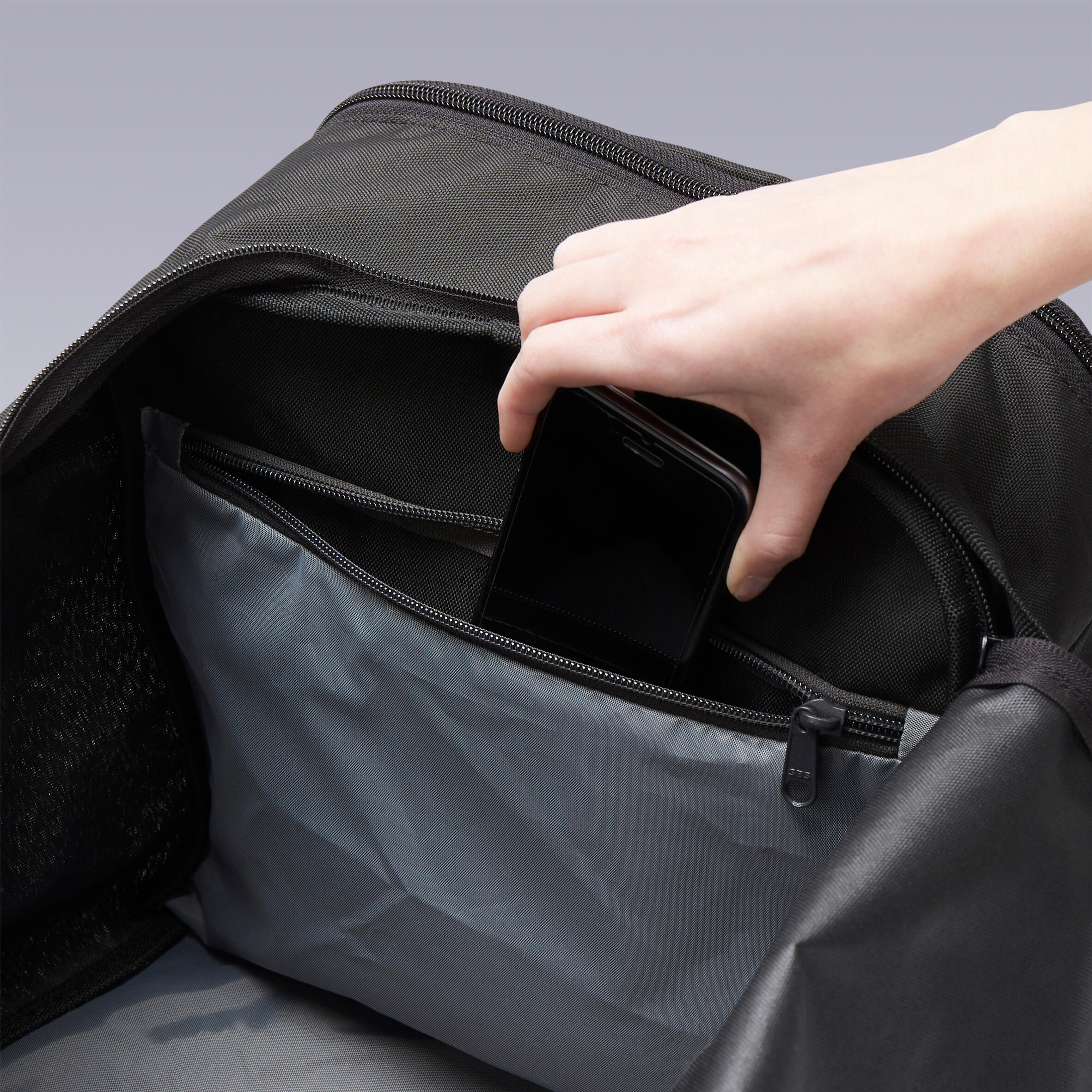 3948-55-l-essential-sports-bag-1.jpg