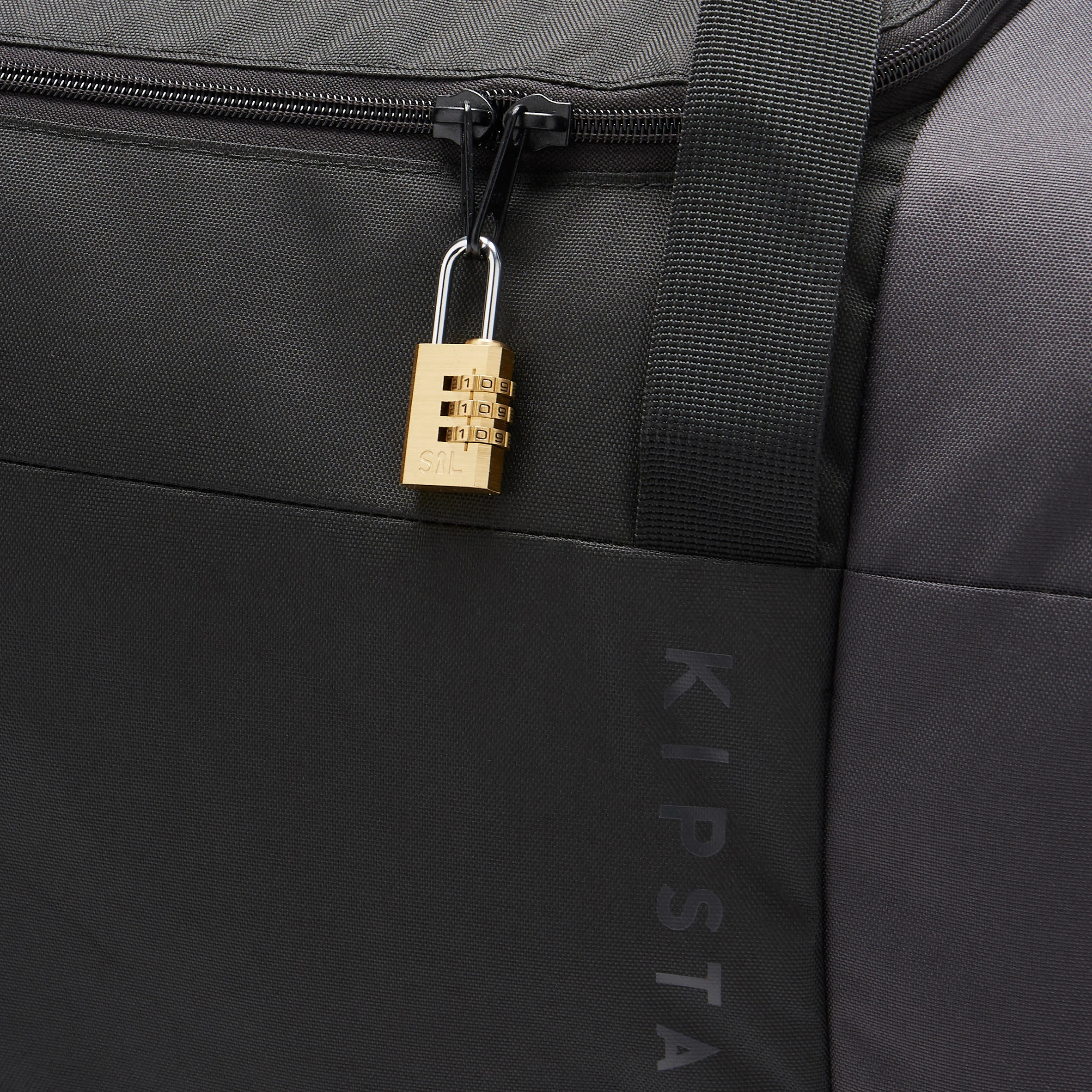 3948-55-l-essential-sports-bag-1.jpg