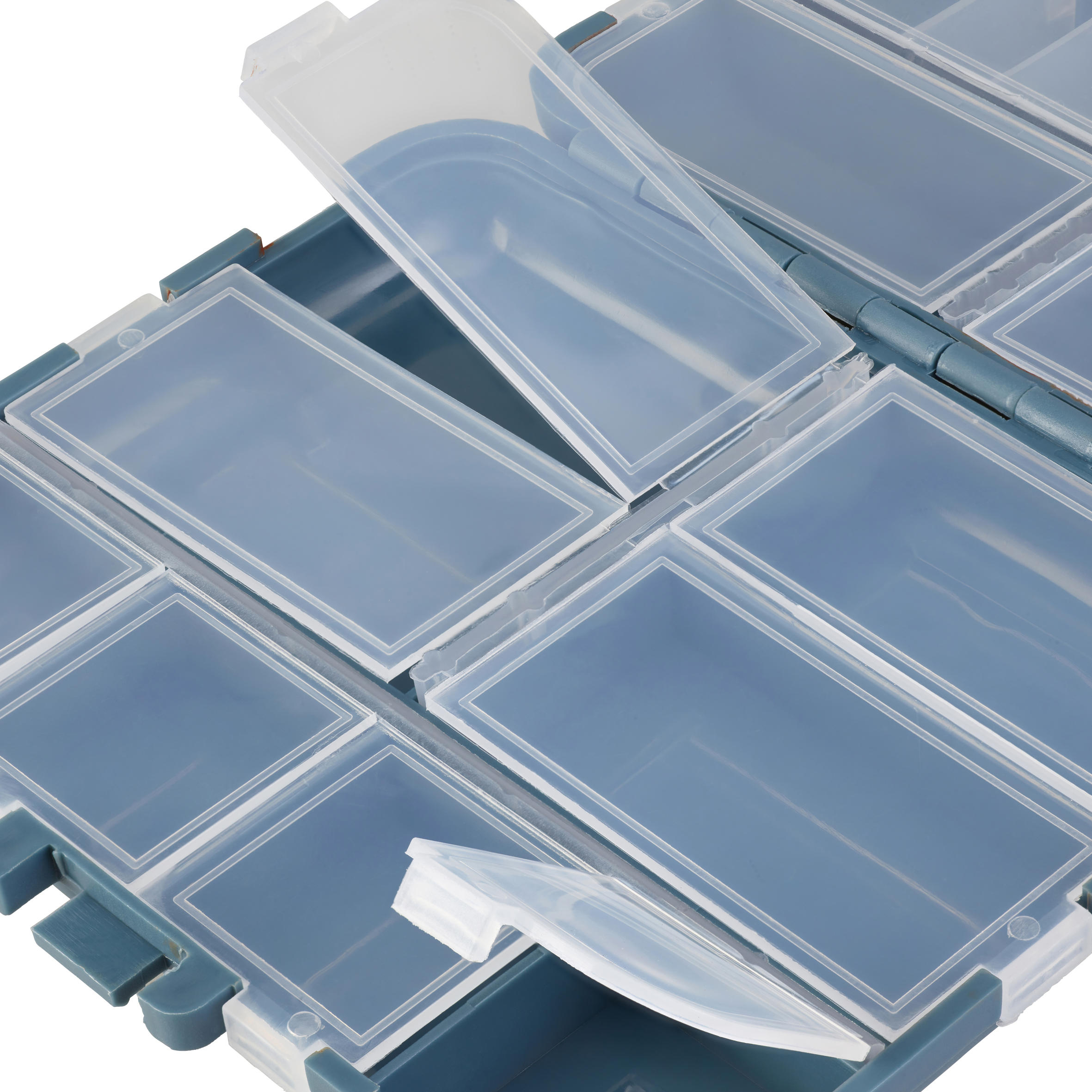 4336-500-fishing-tackle-box-1.jpg
