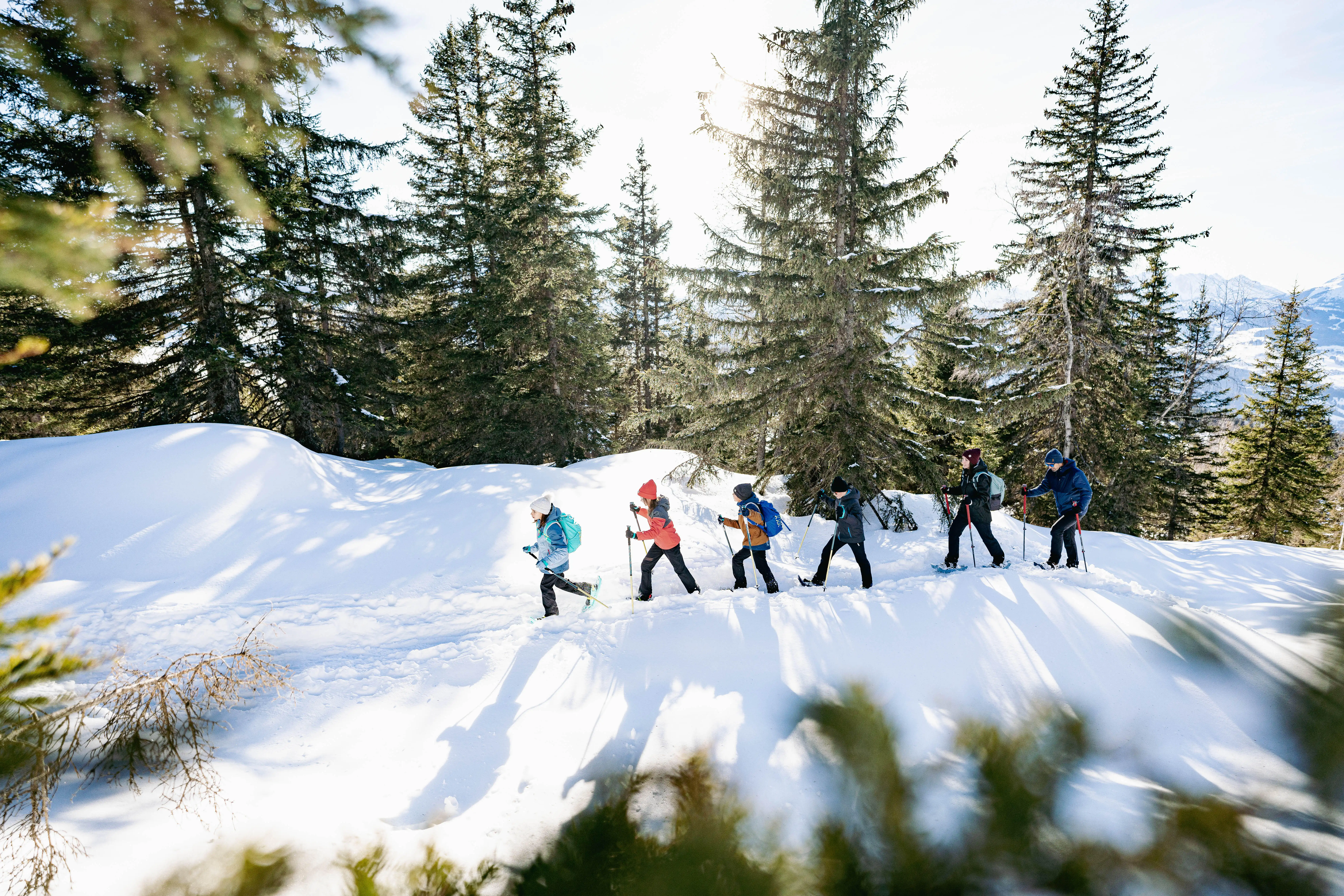 44-snowshoes-sh-100-1.jpg