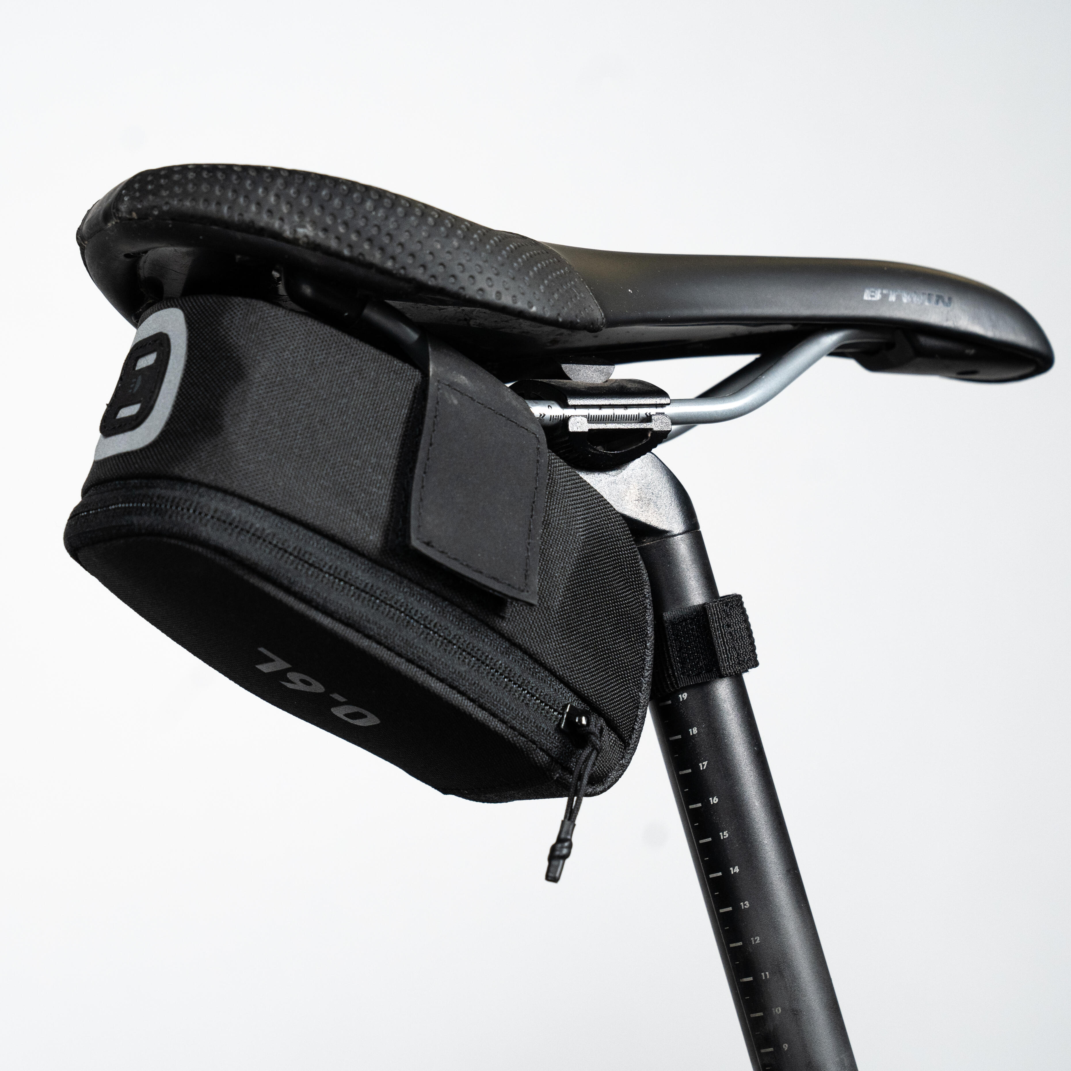 4408-0-6-l-saddle-bag-easy-m-1.jpg