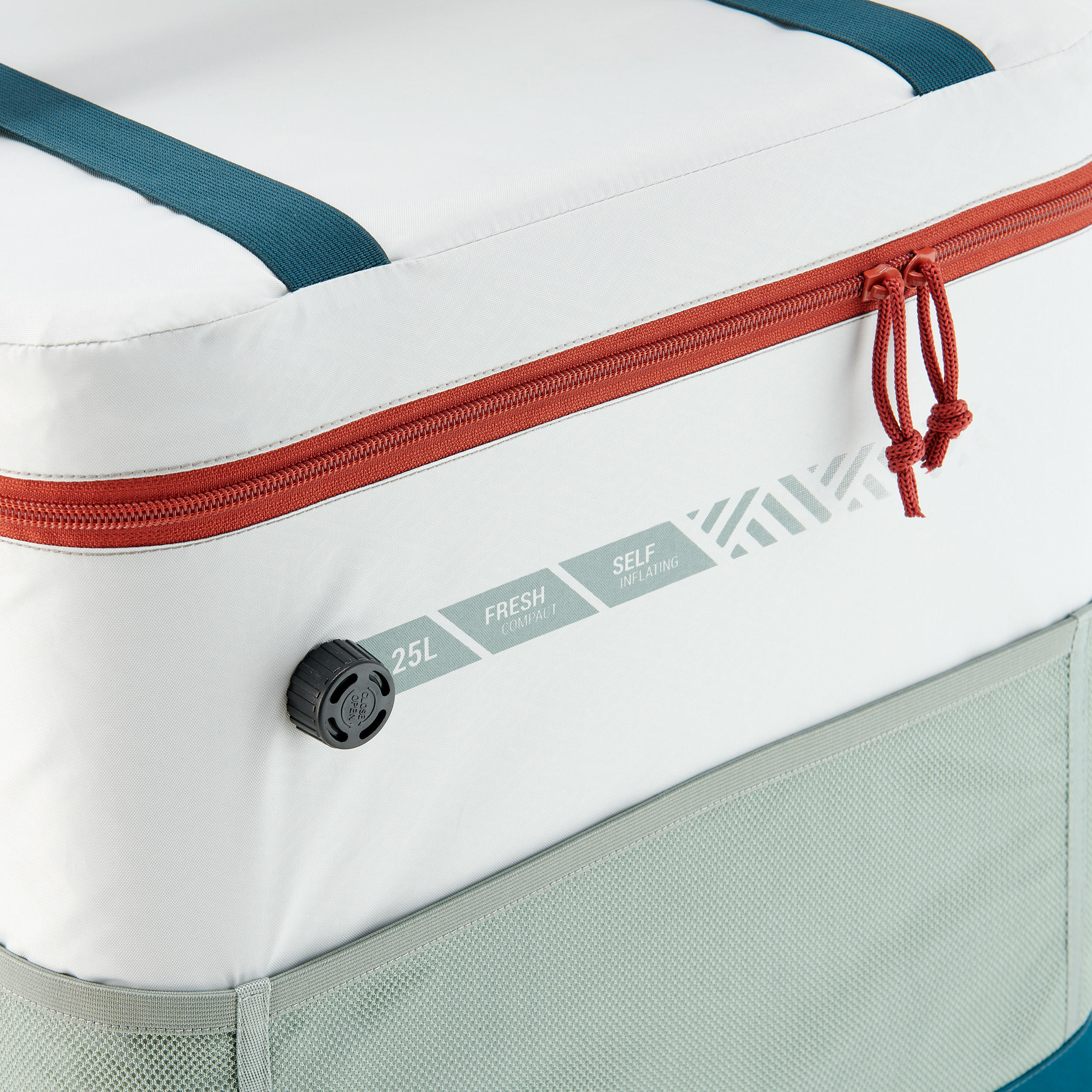 4418-camping-flexible-cooler-25-l-1.jpg