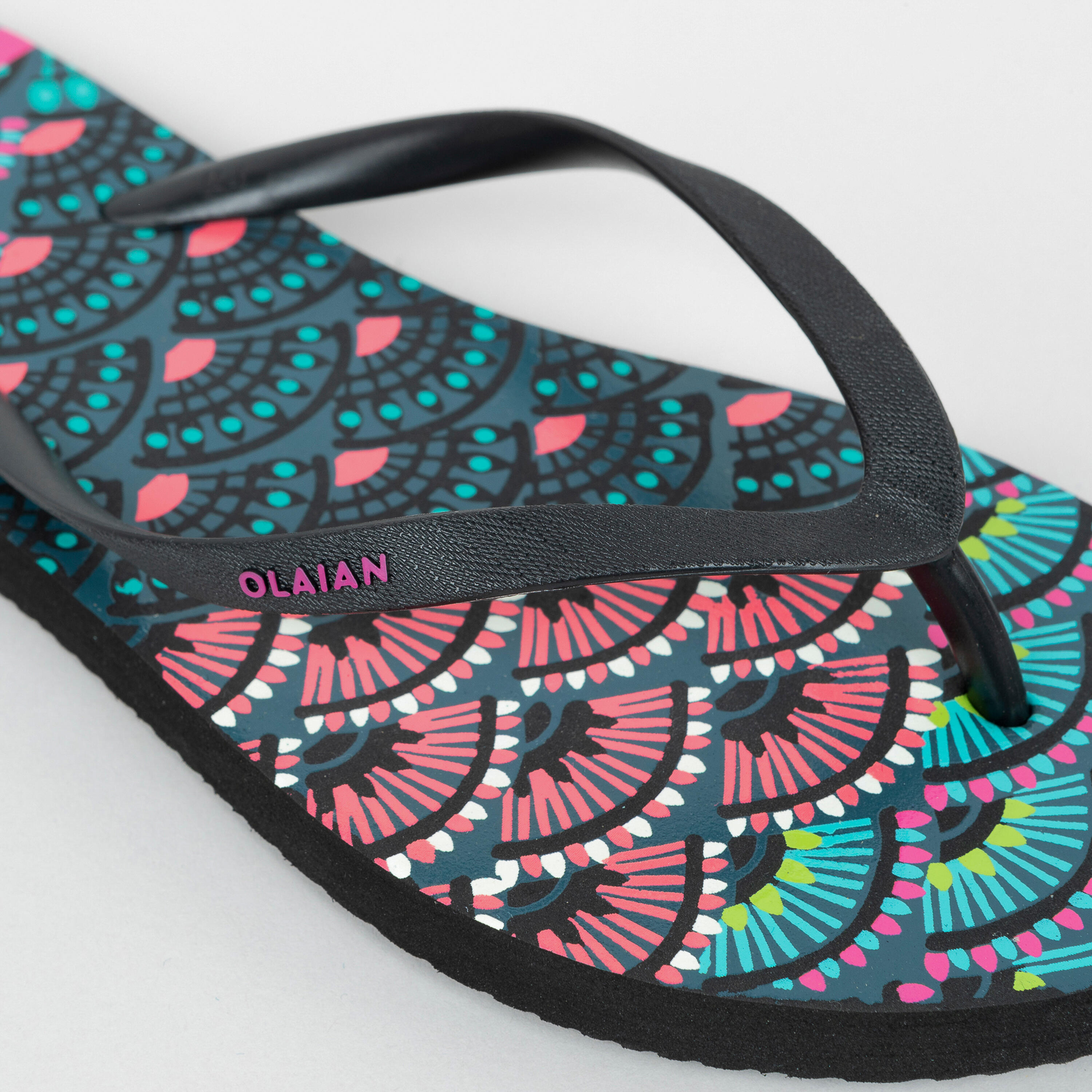 4493-women-s-flip-flops-120-1.jpg