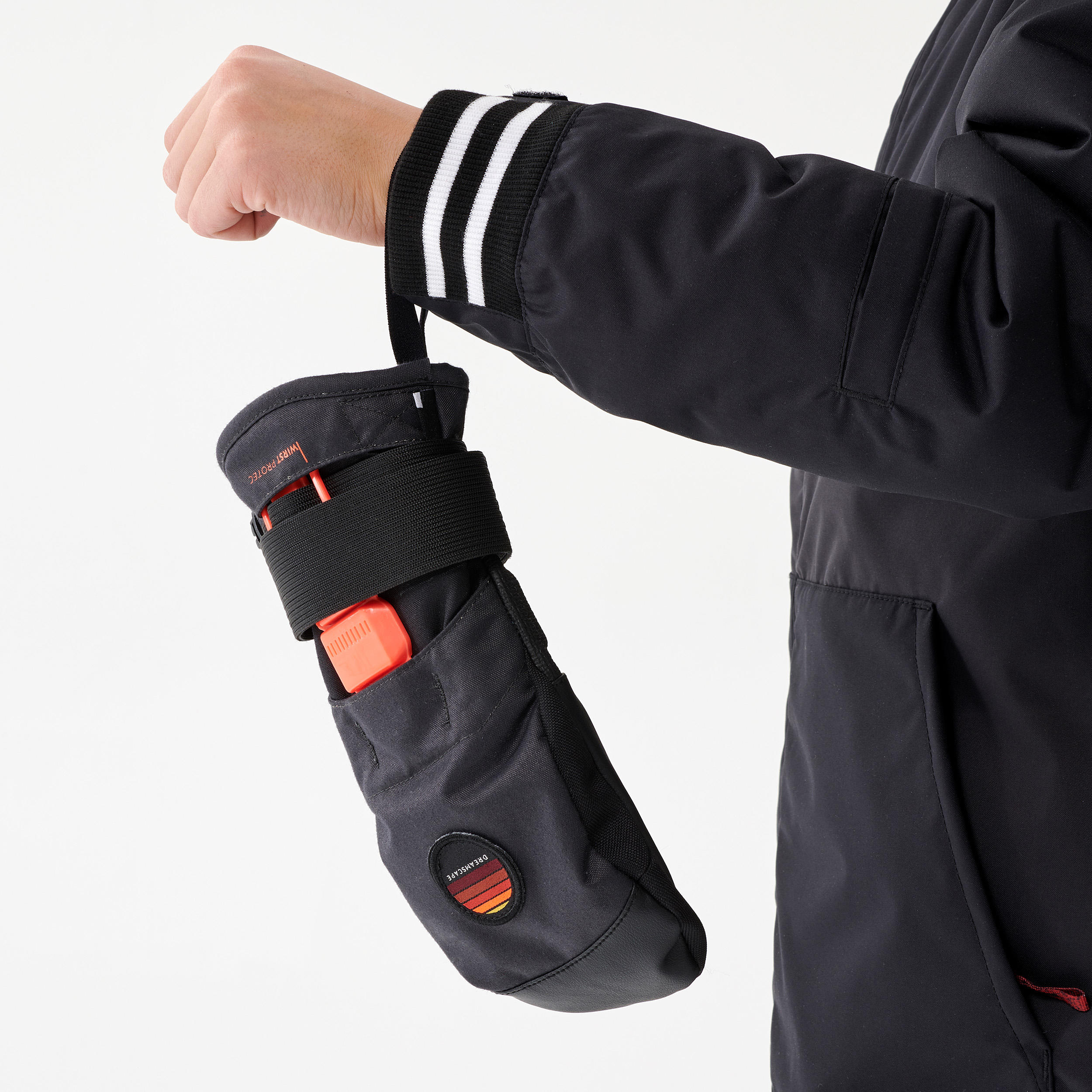 4660-kids-snowboard-protective-mittens-500-1.jpg