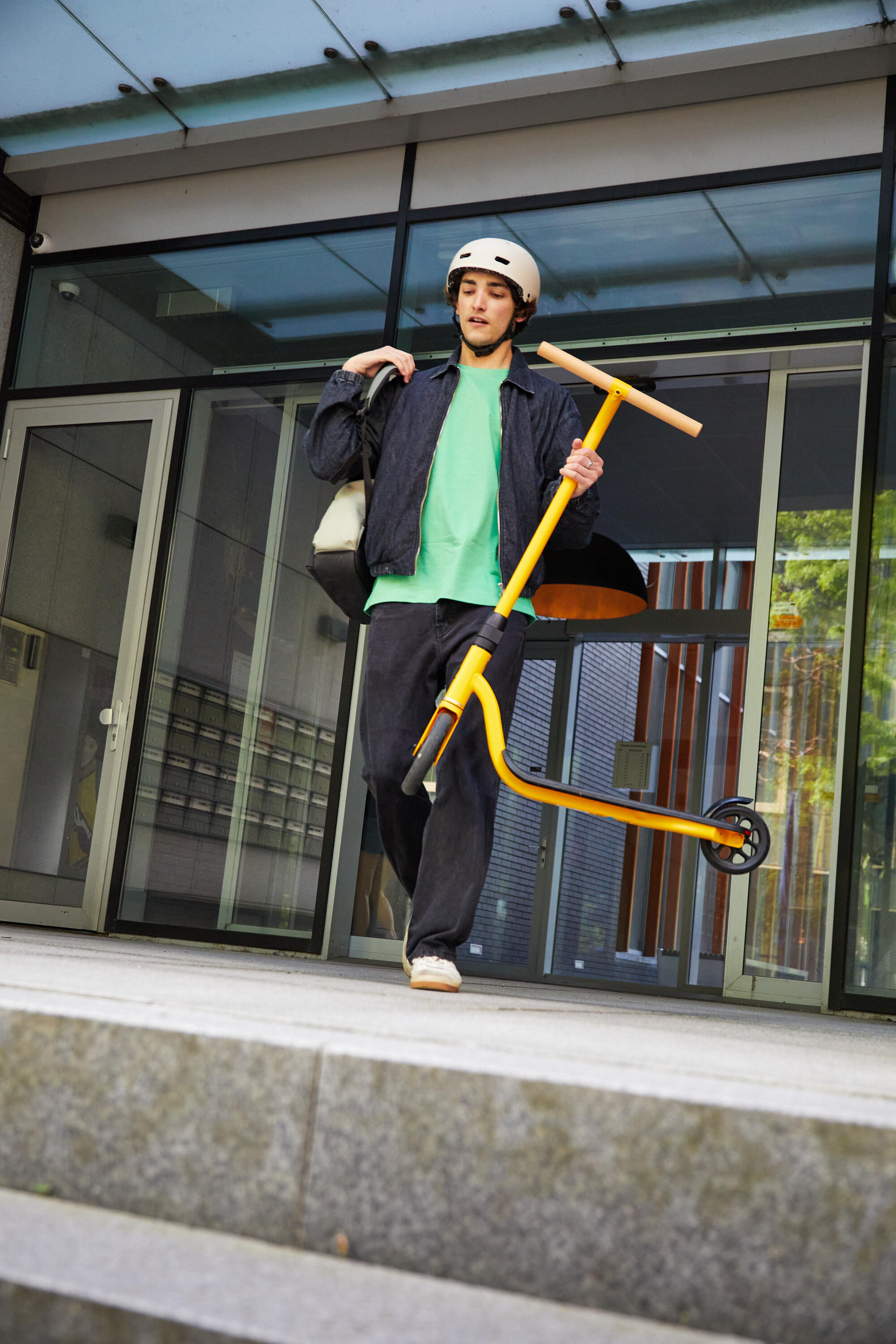 4685-scooter-r-100–1.jpg