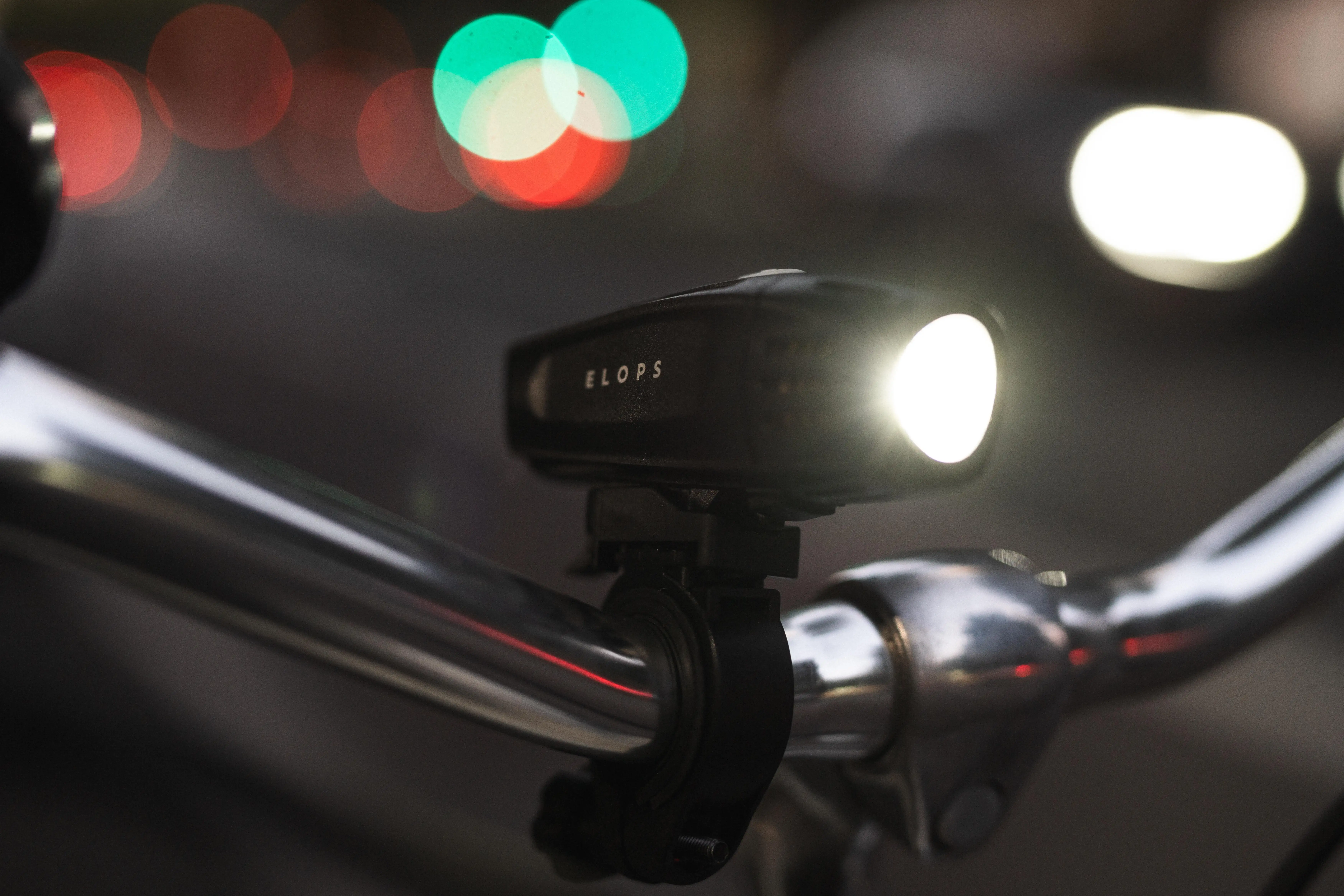 9654-usb-front-bike-light-fl-920-1.jpg