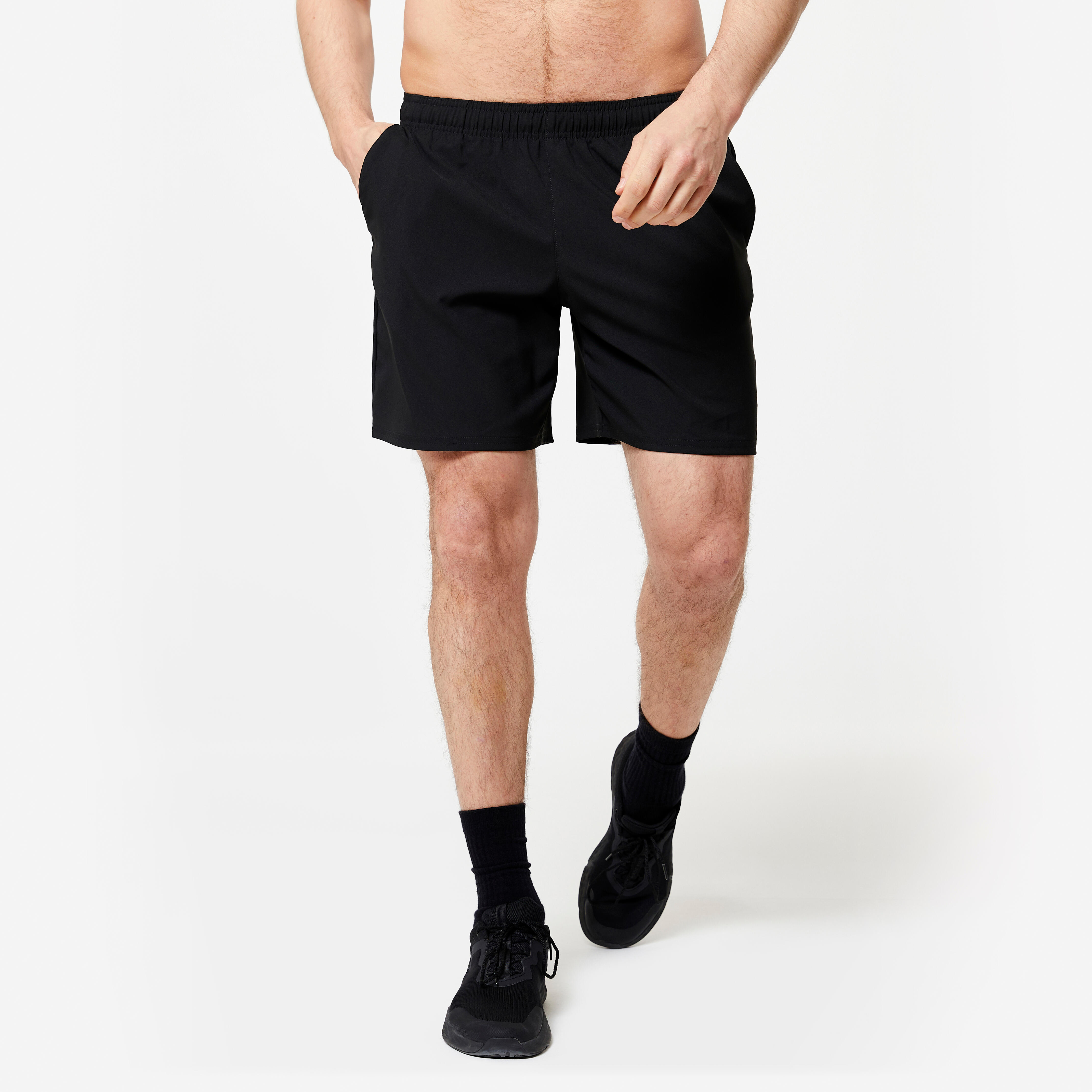 Menâs Breathable Cross-Training Shorts with Zippered Pockets