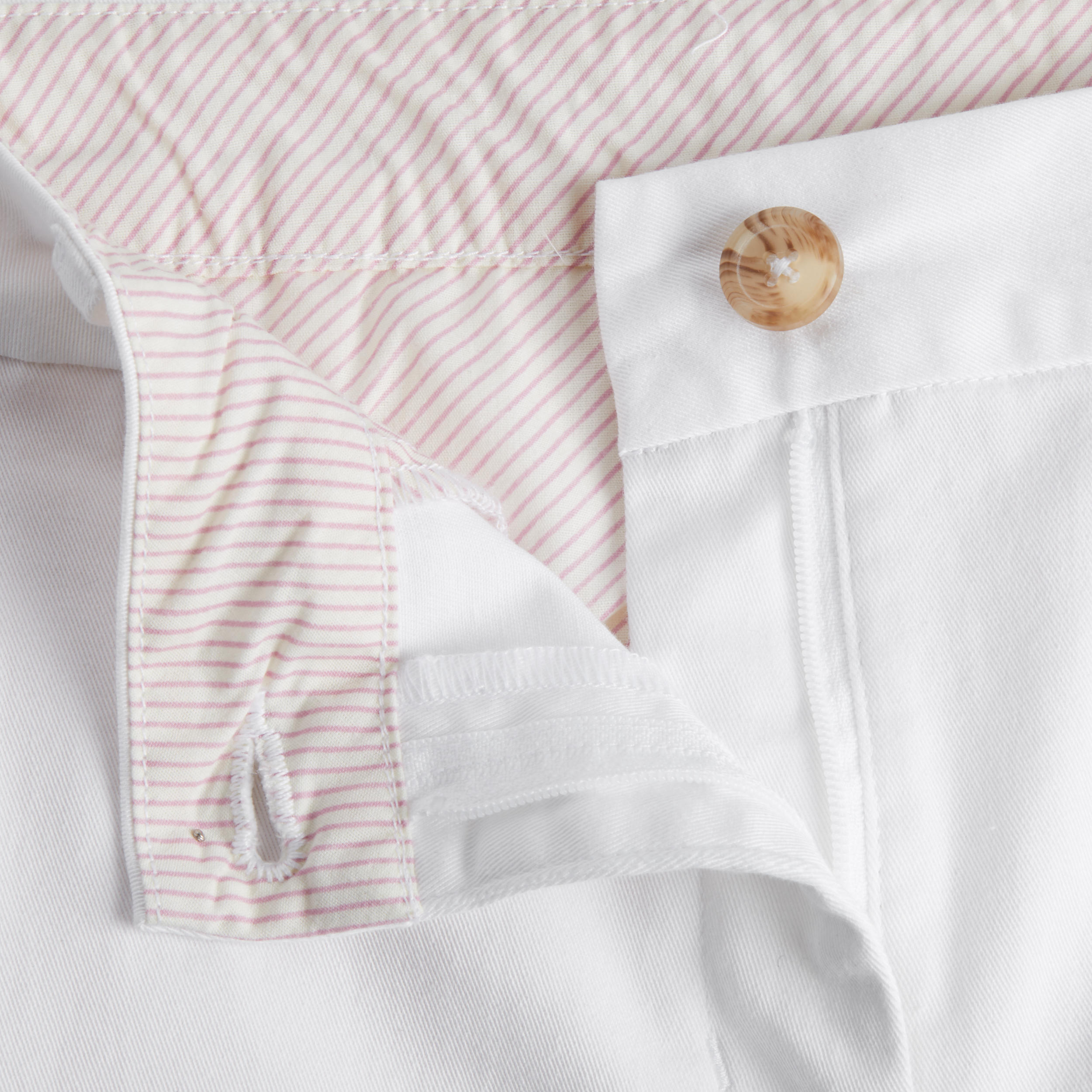 4909-women-s-golf-chino-shorts-mw-500-white-1.jpg