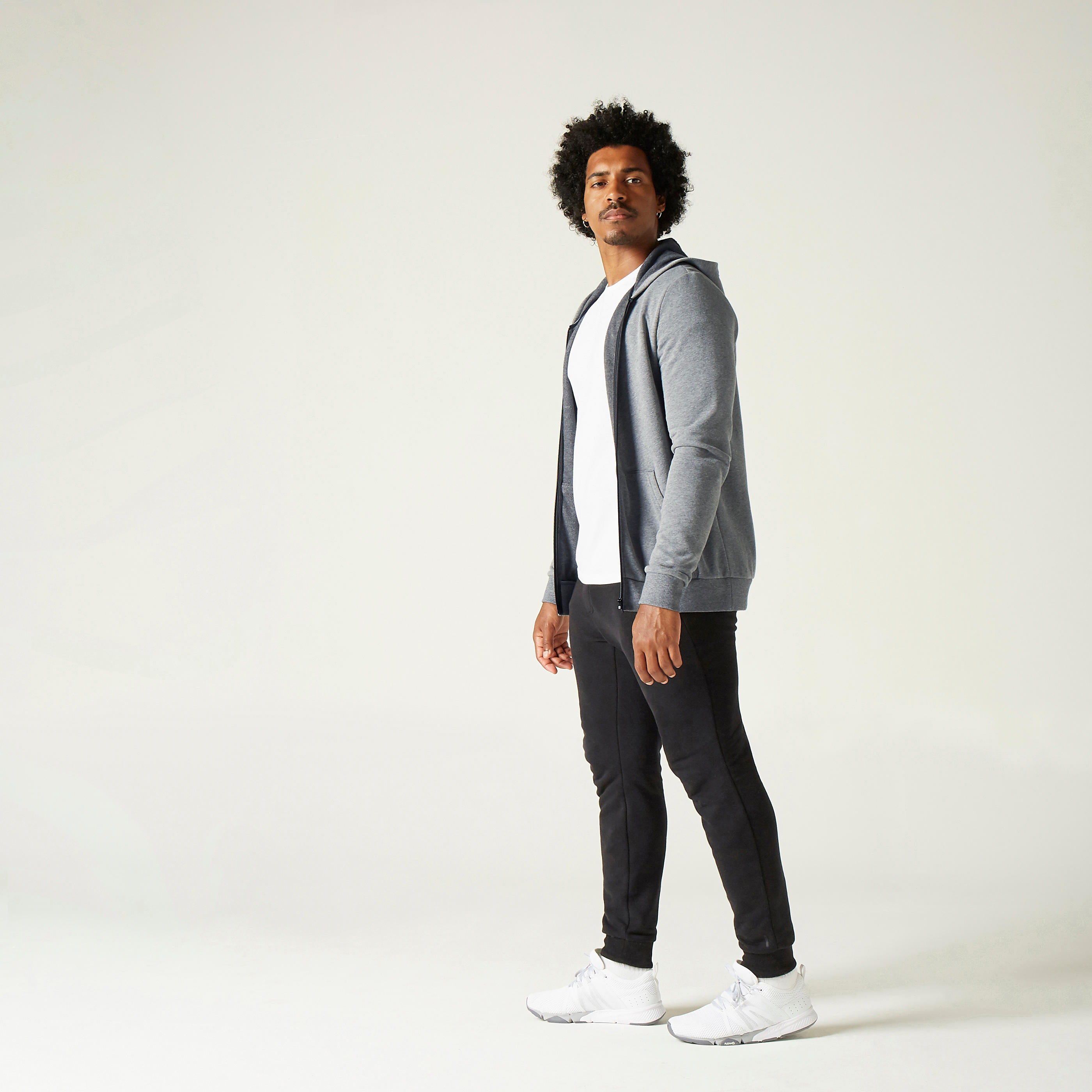 Menâs Zip-Up Fitness Hoodie - 100