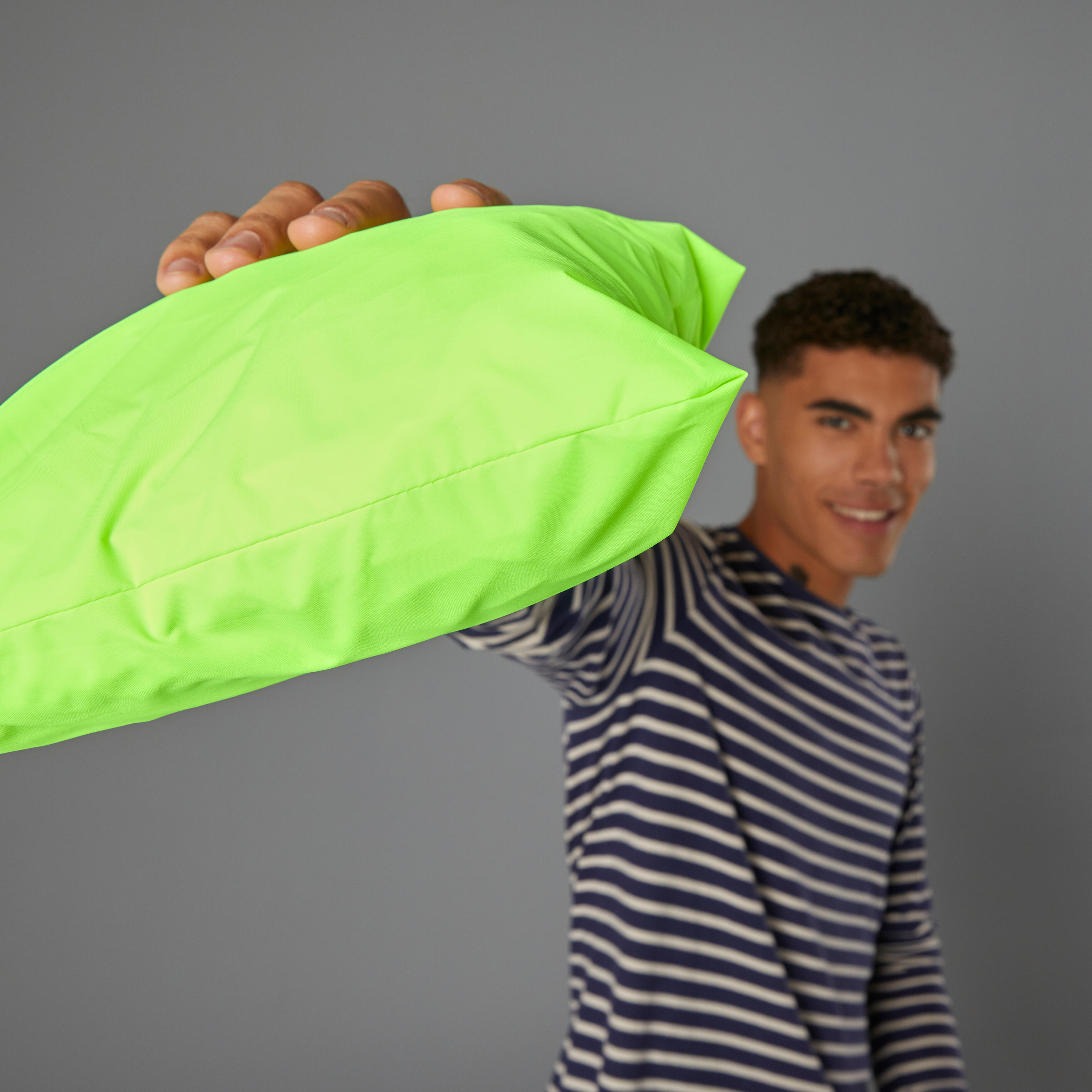 5023-men-x27-s-cycling-rain-jacket-120-ppe-yellow-1.jpg