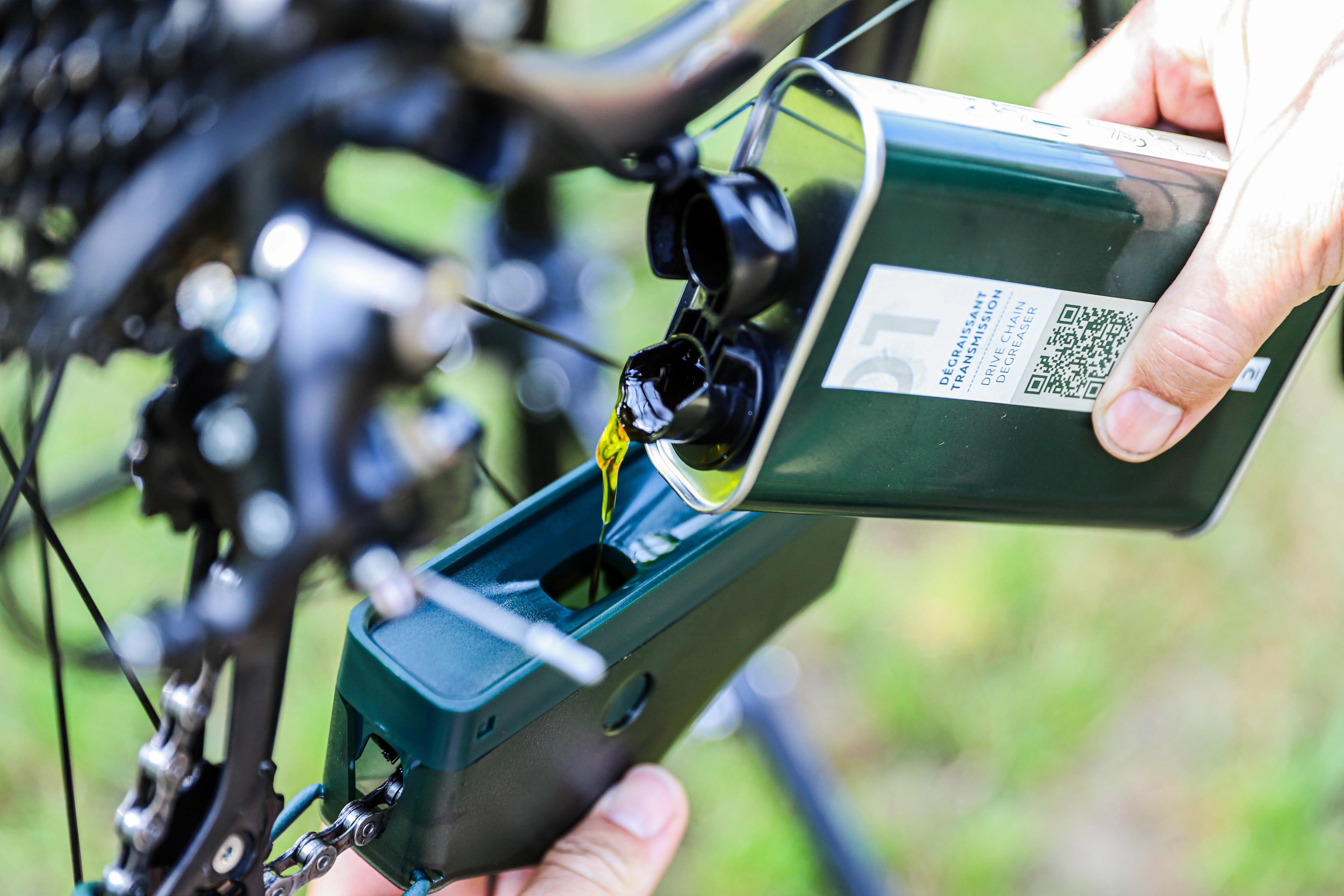 5038-500-ml-plant-based-bike-drive-train-degreaser-1.jpg