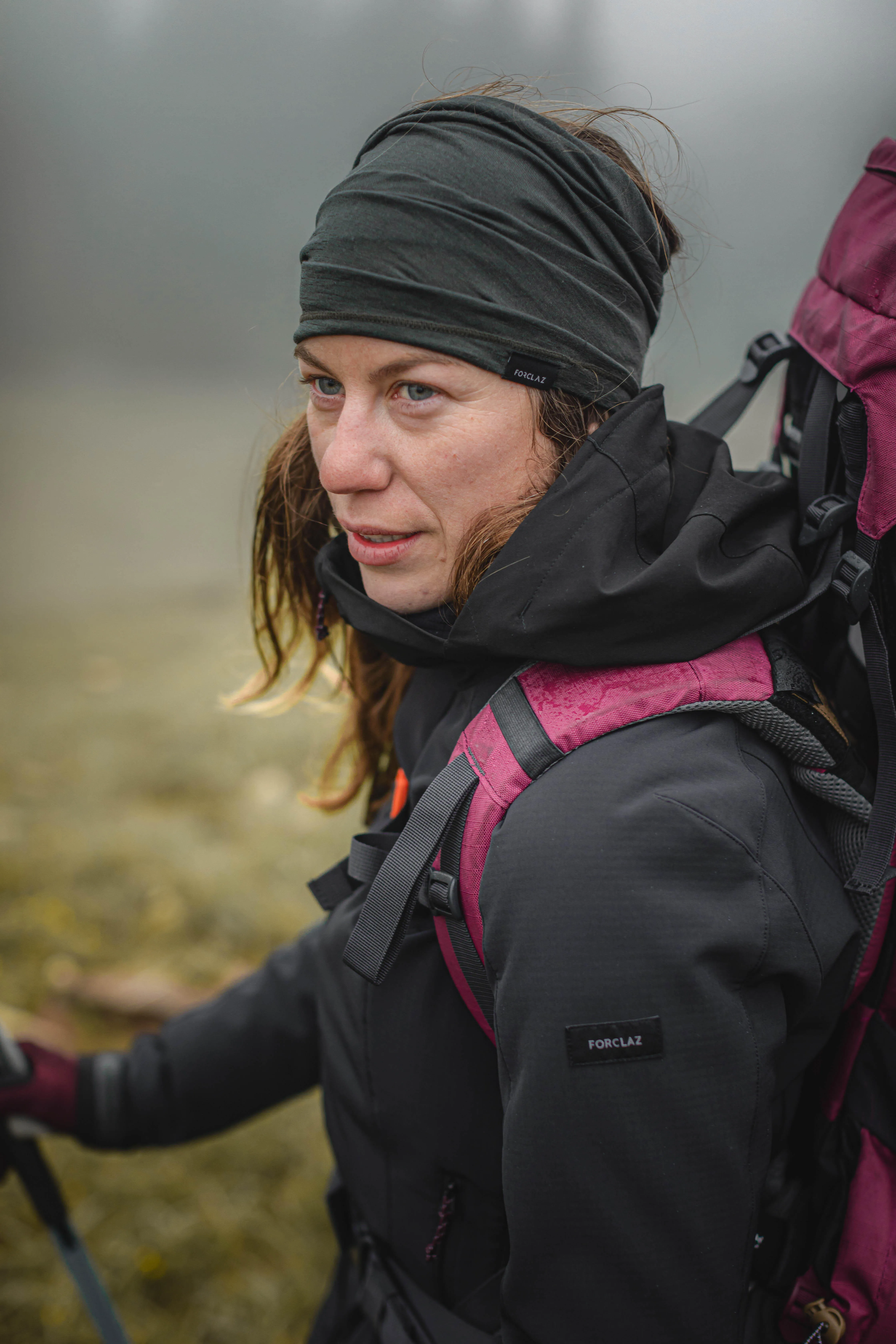 5057-women-s-softshell-hiking-jacket-mt-500-1.jpg